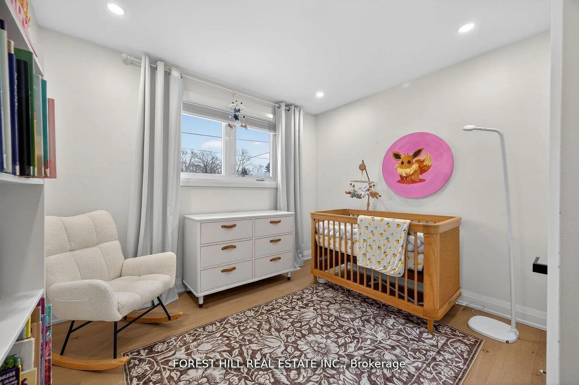 Photo 9 of 4 Holman Crescent, Aurora, Aurora Highlands — HOMEH