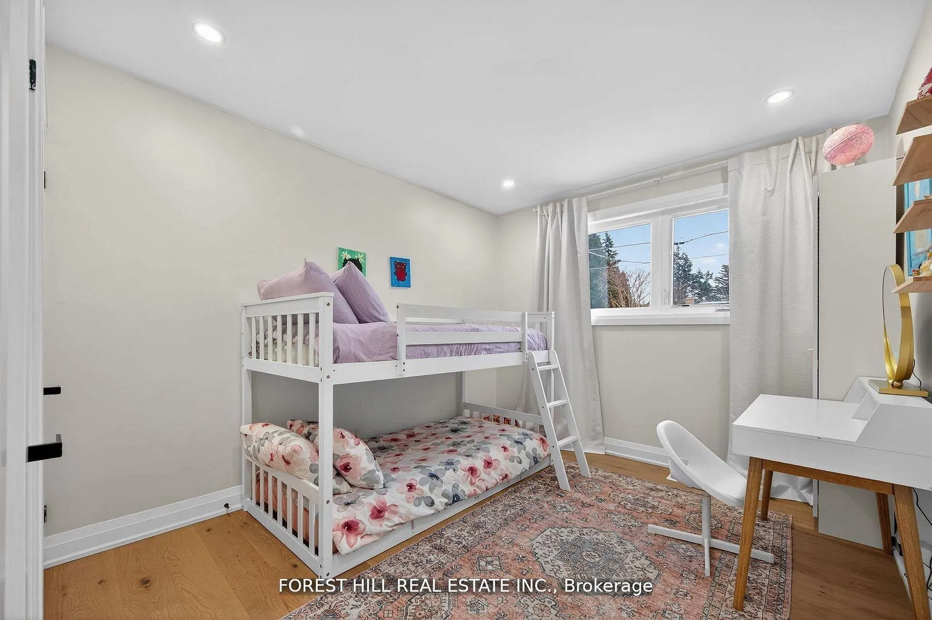 Photo 11 of 4 Holman Crescent, Aurora, Aurora Highlands — HOMEH