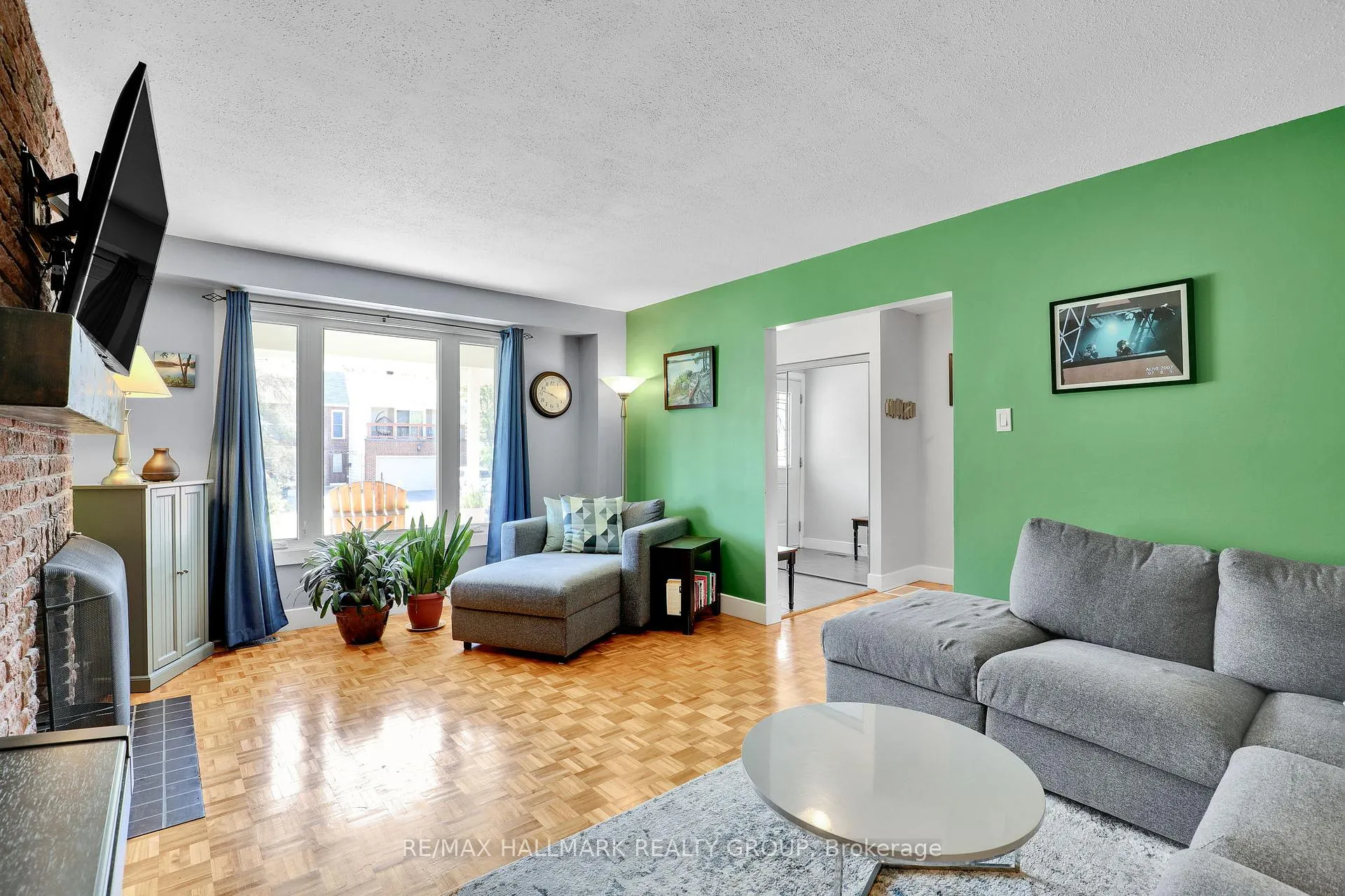 Photo 6 of 123 Mcclellan Road, Ottawa, Sheahan Estates/Trend Village — HOMEH