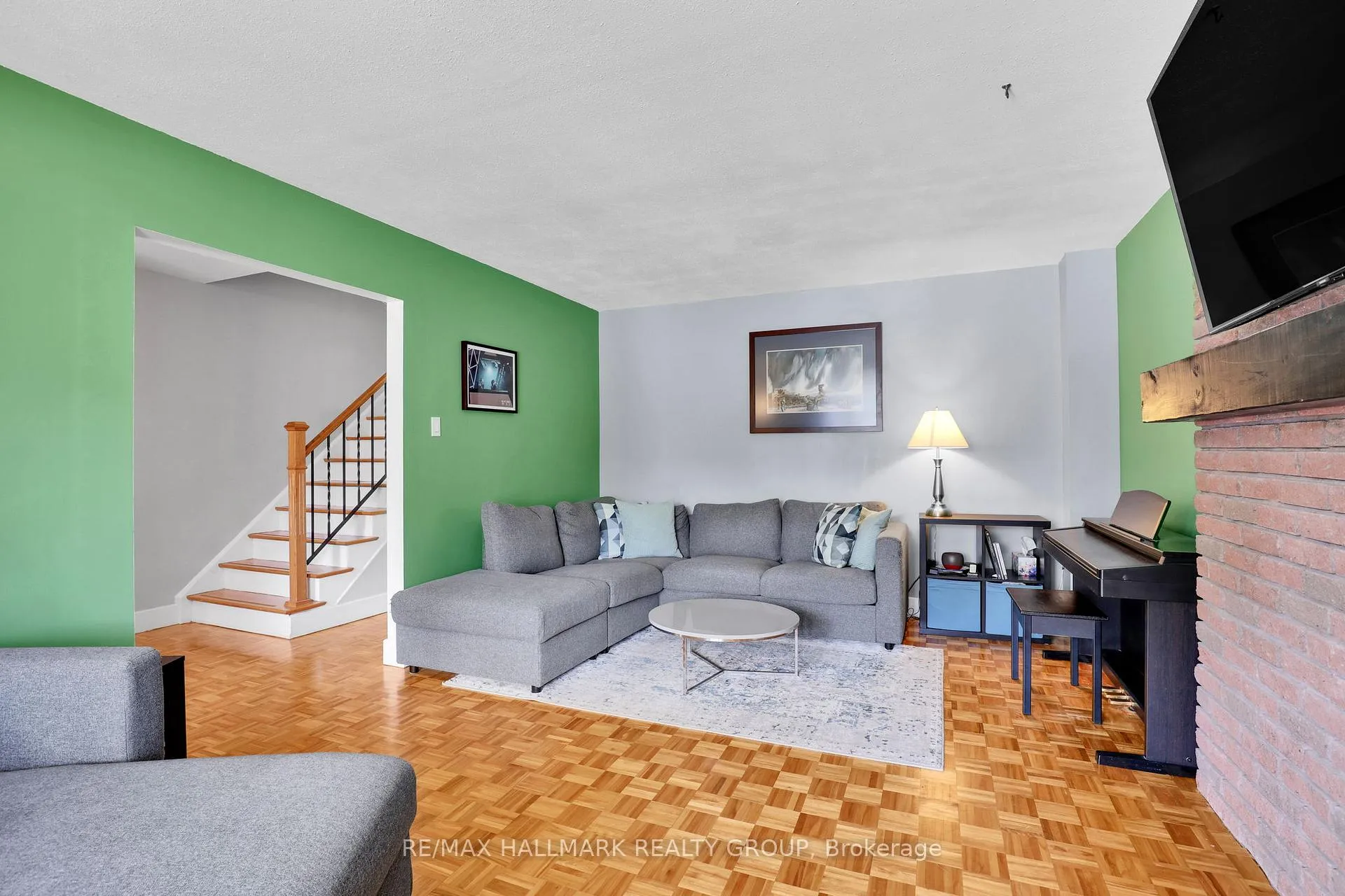 Photo 7 of 123 Mcclellan Road, Ottawa, Sheahan Estates/Trend Village — HOMEH