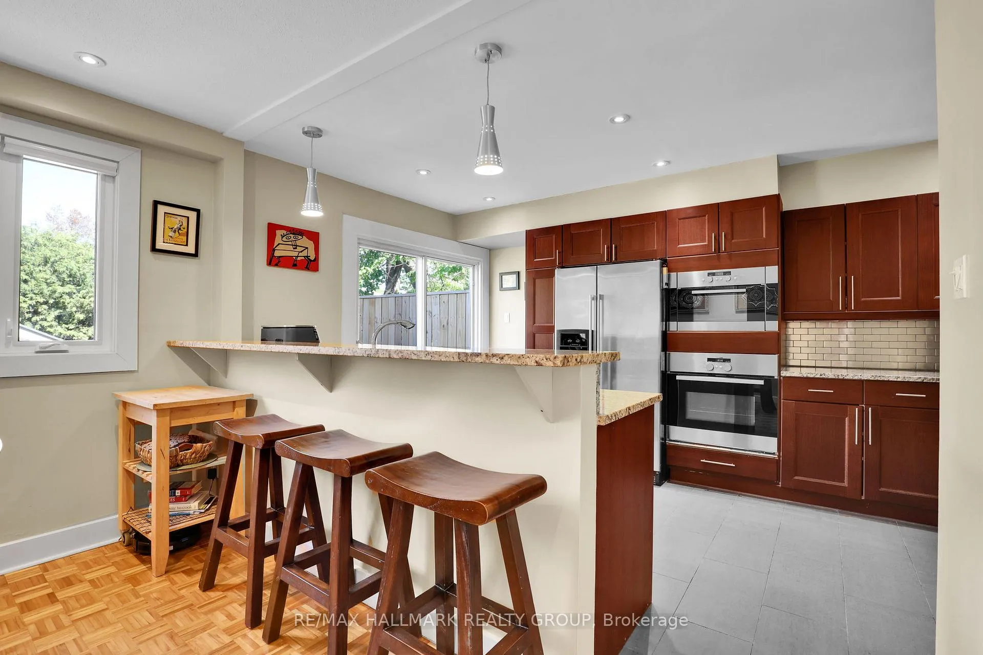 Photo 9 of 123 Mcclellan Road, Ottawa, Sheahan Estates/Trend Village — HOMEH