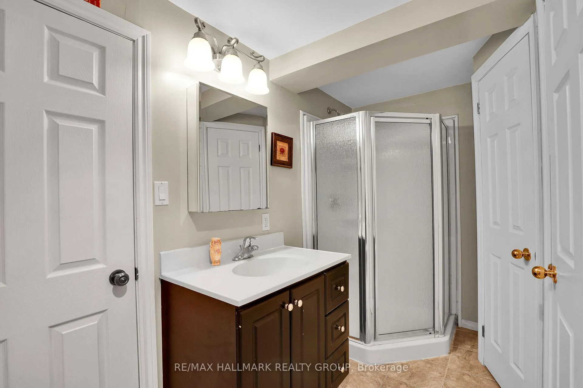 Photo 29 of 123 Mcclellan Road, Ottawa, Sheahan Estates/Trend Village — HOMEH