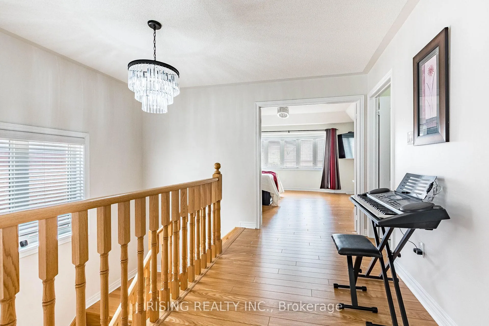 Photo 14 of 33 Seastar Road, Brampton, Bram West — HOMEH