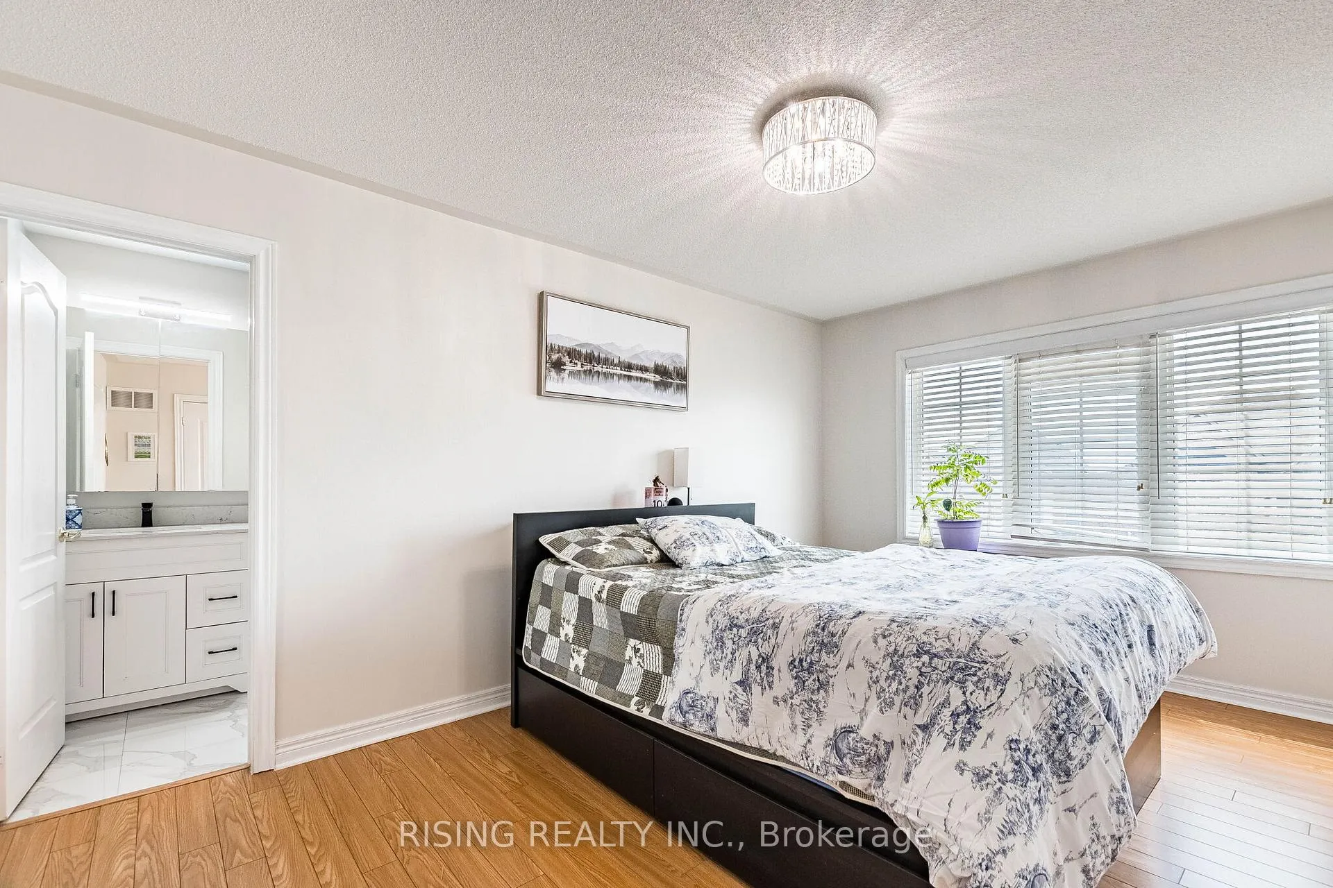 Photo 24 of 33 Seastar Road, Brampton, Bram West — HOMEH