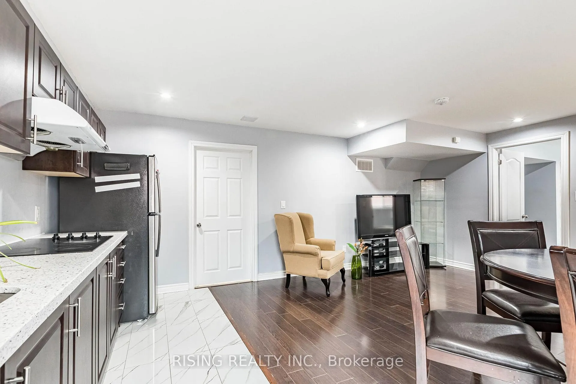 Photo 28 of 33 Seastar Road, Brampton, Bram West — HOMEH