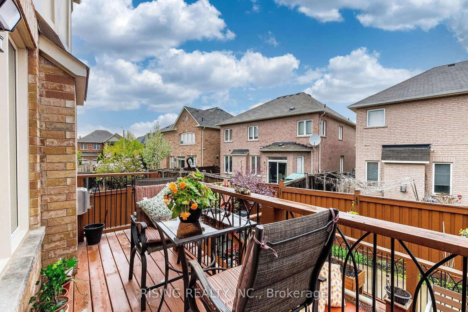 Photo 31 of 33 Seastar Road, Brampton, Bram West — HOMEH