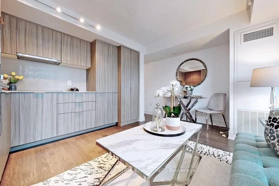 Photo 9 of Unit 1505, 955 Bay Street, Toronto, Bay Street Corridor — HOMEH