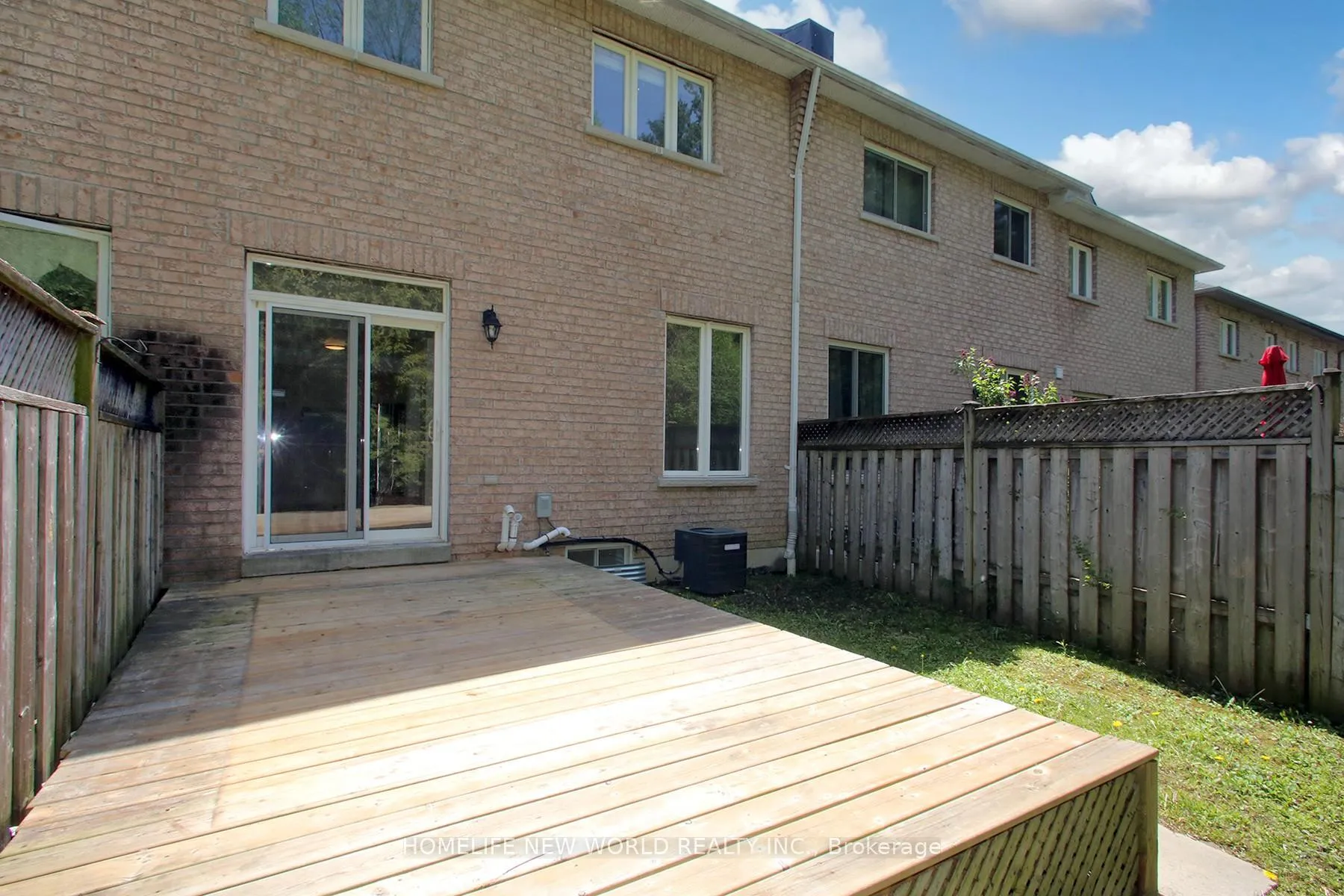 Photo 5 of 362 Strouds Lane, Pickering, Highbush — HOMEH