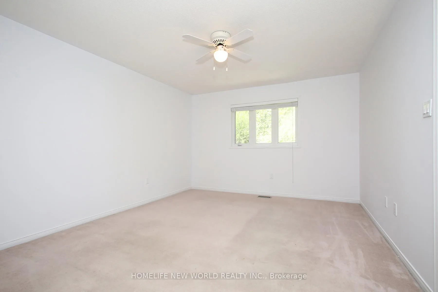 Photo 10 of 362 Strouds Lane, Pickering, Highbush — HOMEH
