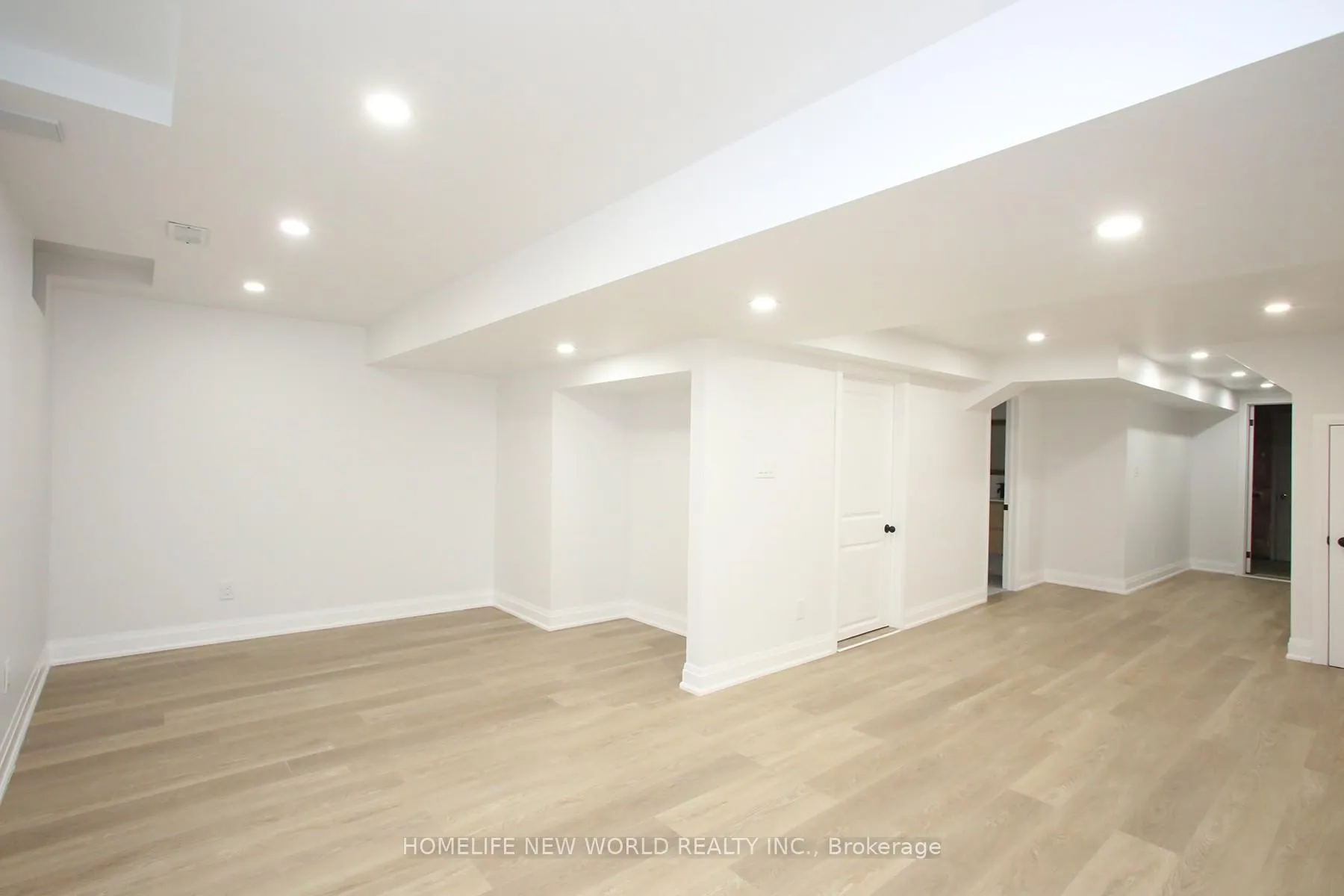 Photo 38 of 362 Strouds Lane, Pickering, Highbush — HOMEH