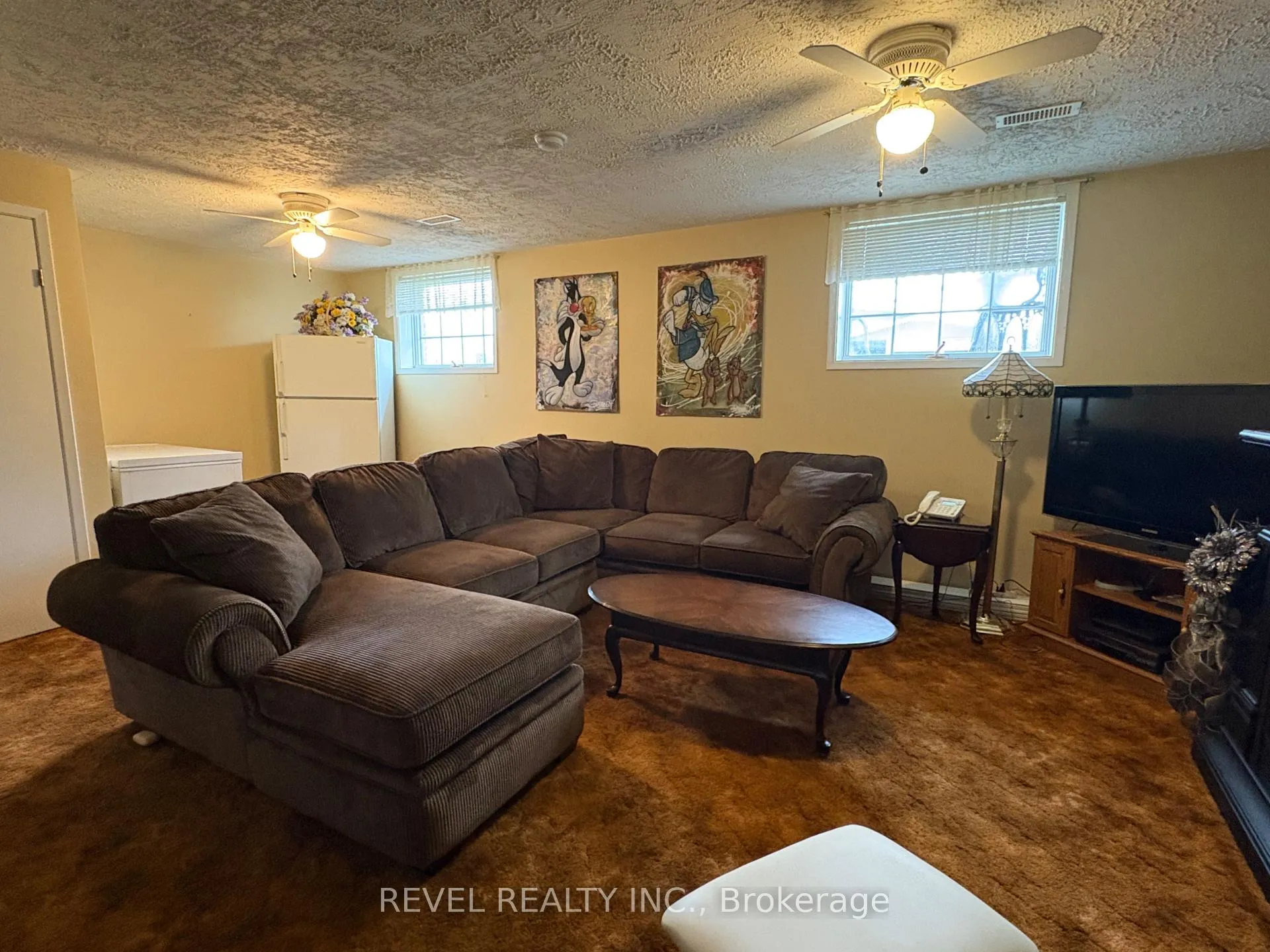 Photo 21 of 452 Eleventh Avenue, Cochrane — HOMEH