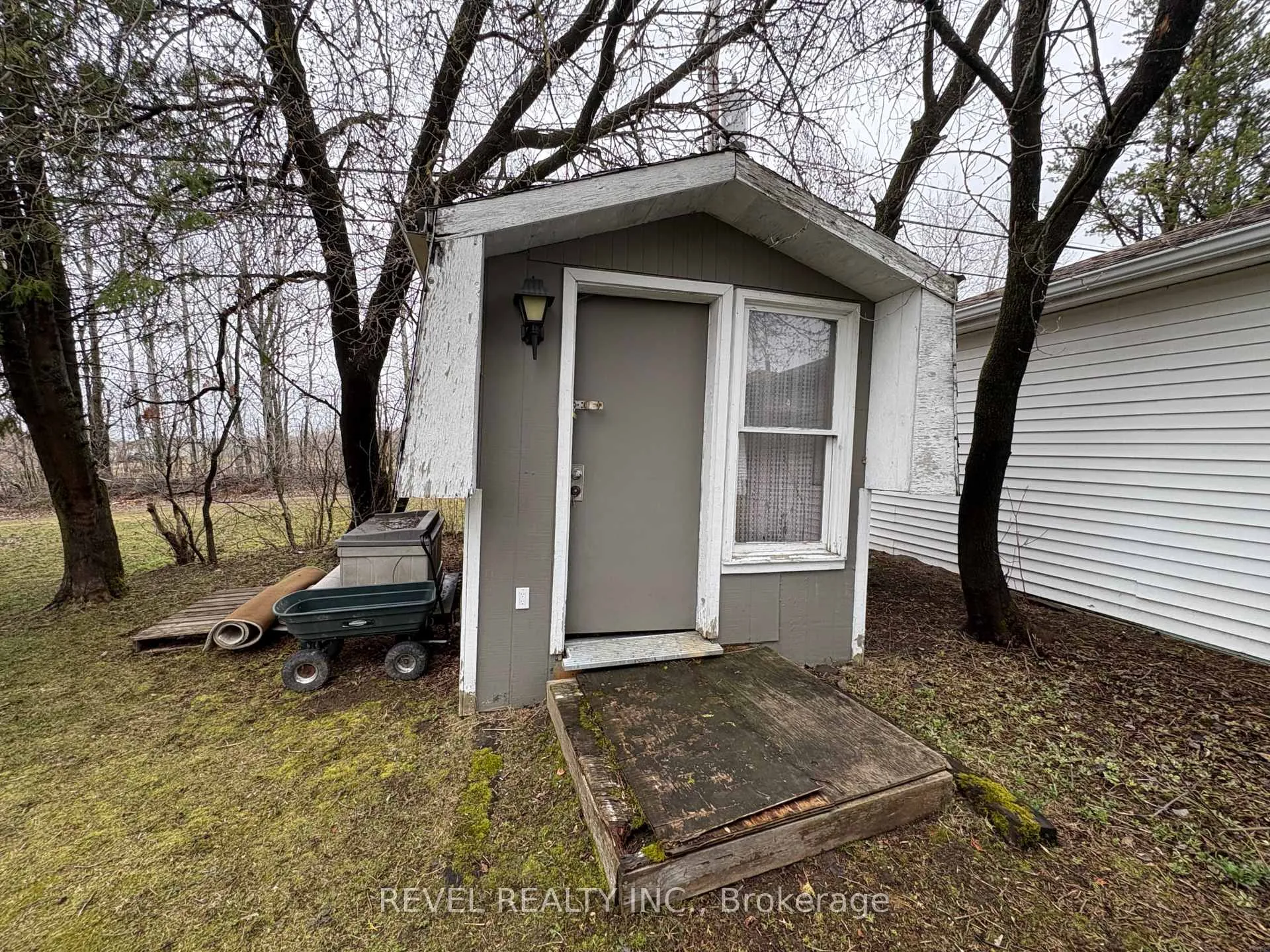 Photo 29 of 452 Eleventh Avenue, Cochrane — HOMEH