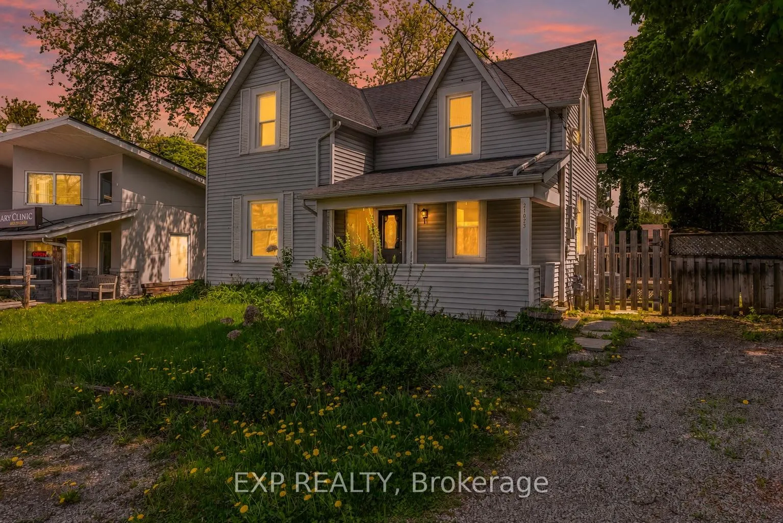 Photo 1 of 21023 Dalton Road, Georgina, Sutton & Jackson's Point — HOMEH