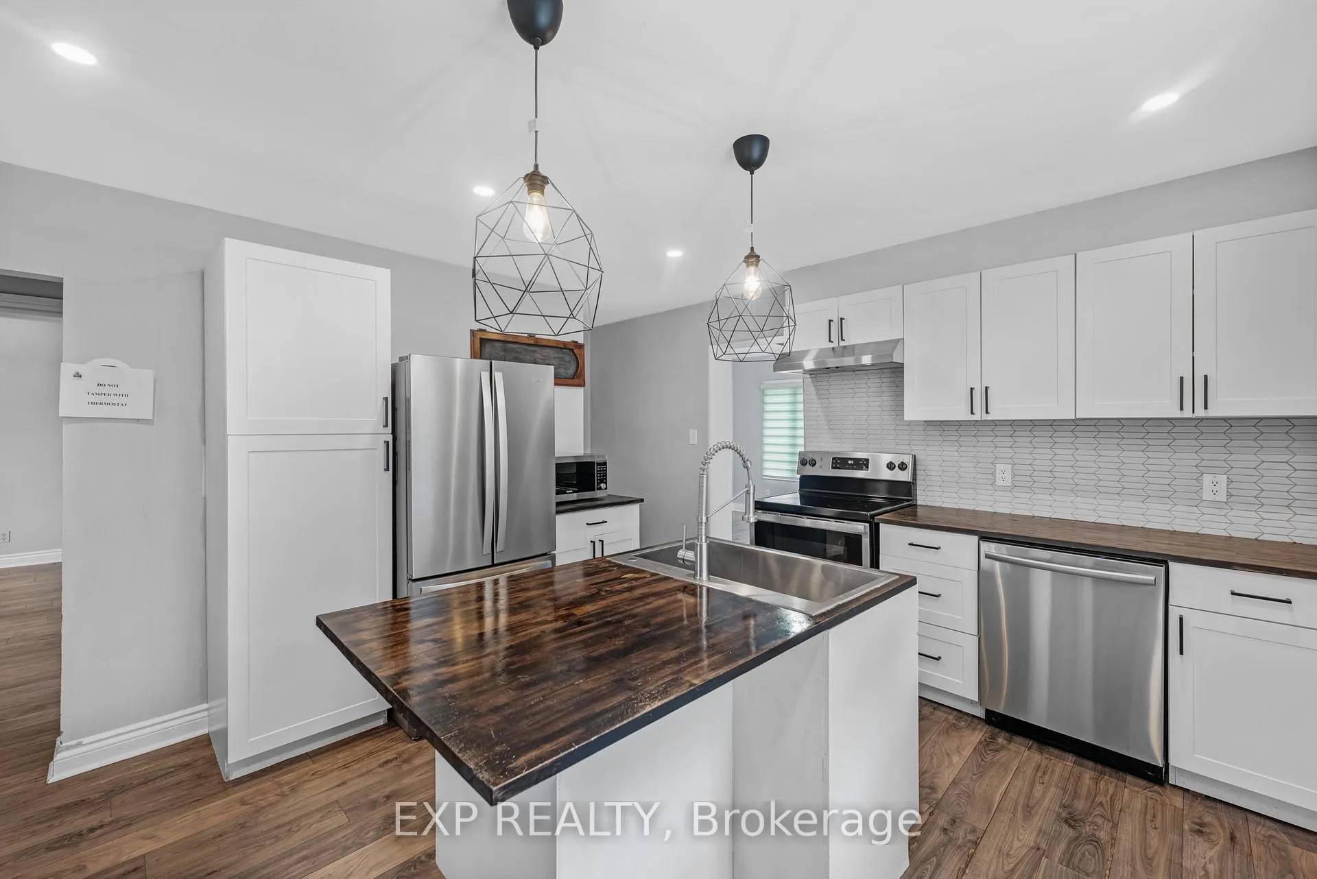 Photo 9 of 21023 Dalton Road, Georgina, Sutton & Jackson's Point — HOMEH