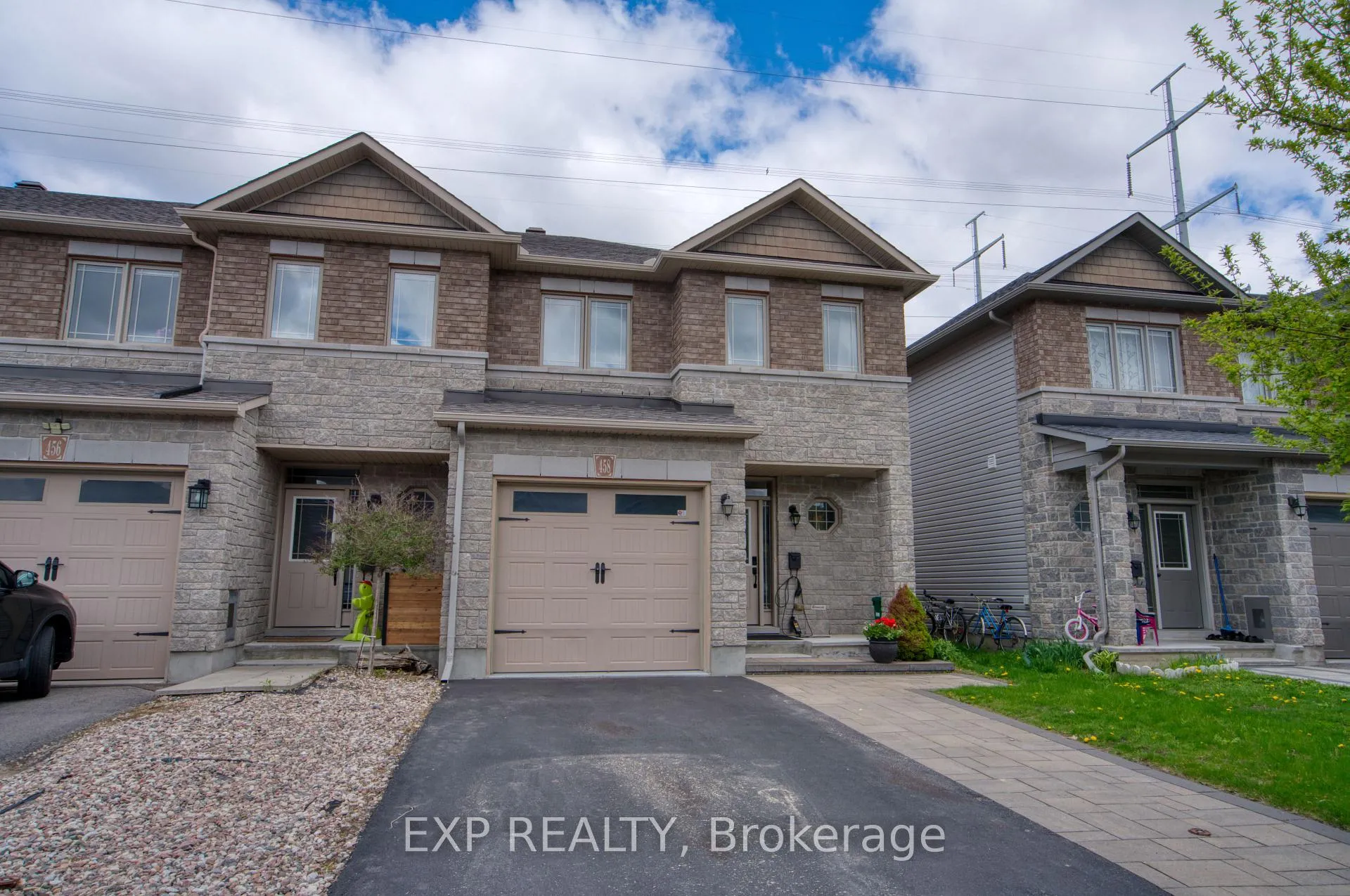 Photo 1 of 458 Barrick Hill Road, Ottawa, Kanata - Emerald Meadows/Trailwest — HOMEH