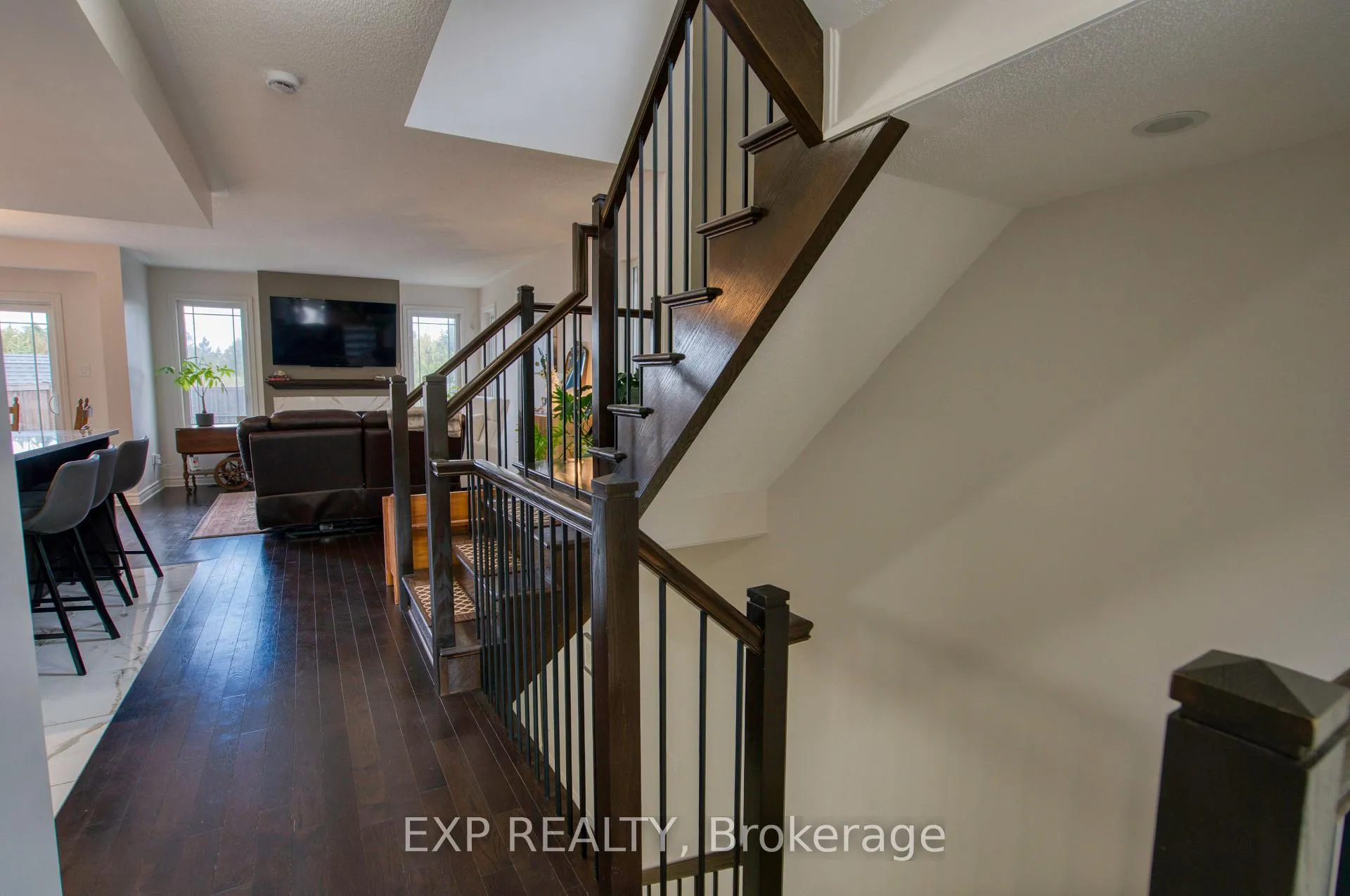 Photo 8 of 458 Barrick Hill Road, Ottawa, Kanata - Emerald Meadows/Trailwest — HOMEH
