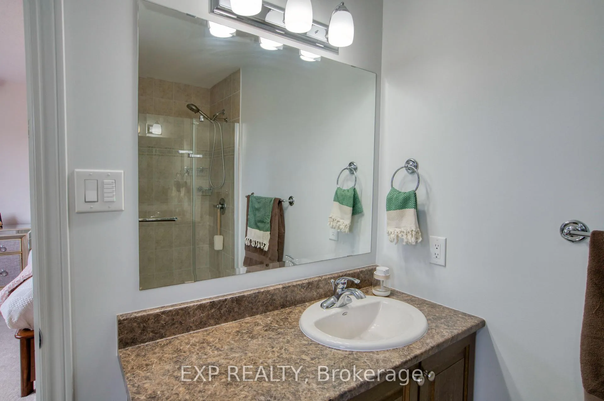 Photo 29 of 458 Barrick Hill Road, Ottawa, Kanata - Emerald Meadows/Trailwest — HOMEH