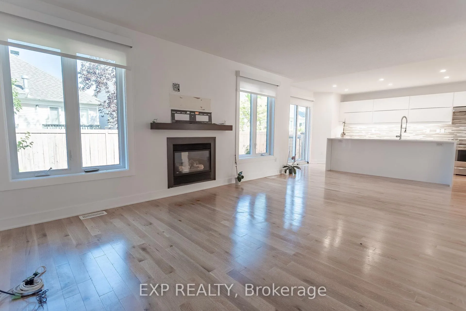 Photo 23 of 28 Chartwell Avenue, Ottawa, Craig Henry/Woodvale — HOMEH