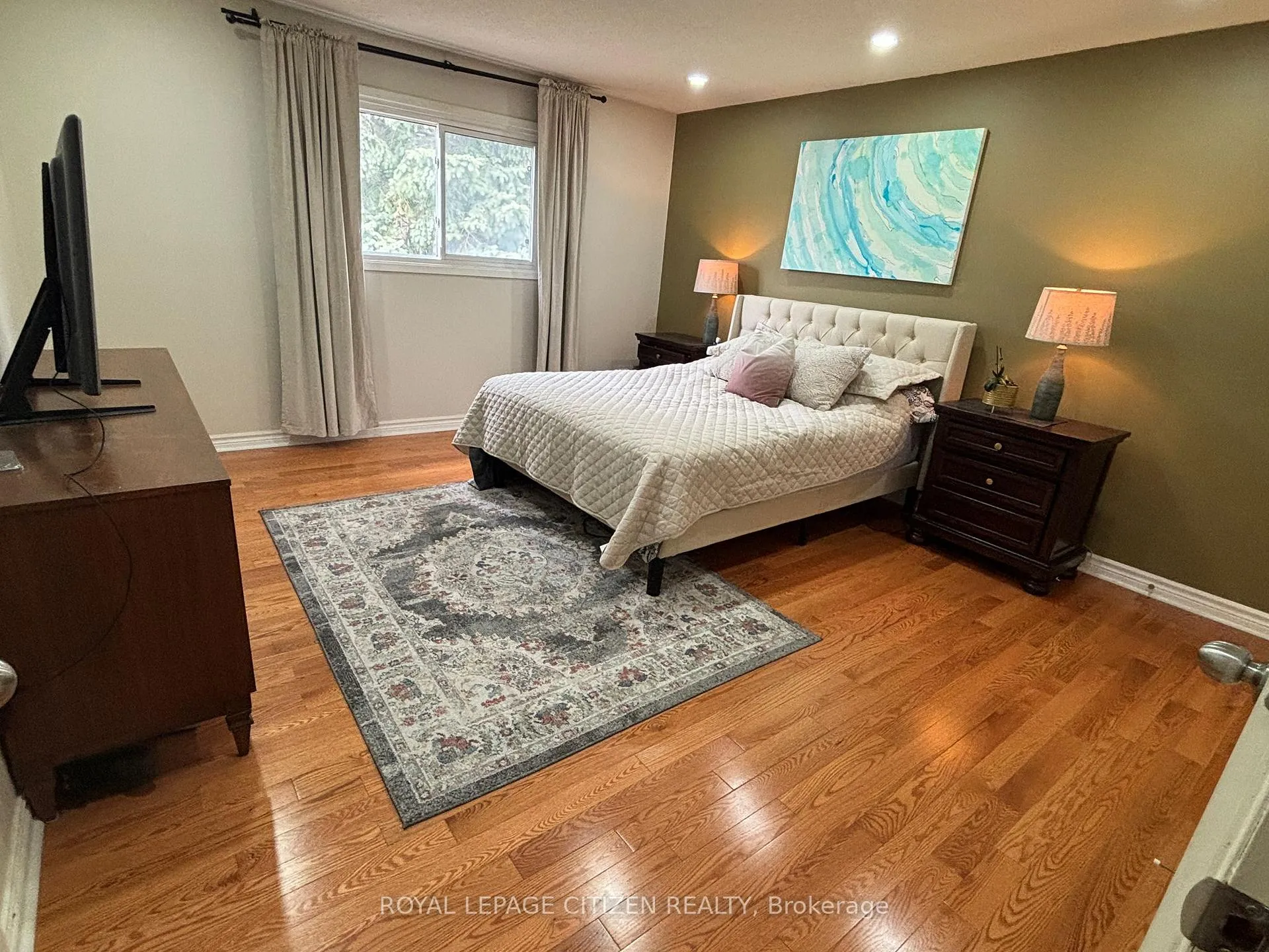 Photo 14 of 229 Glen Hill Drive, Whitby, Blue Grass Meadows — HOMEH