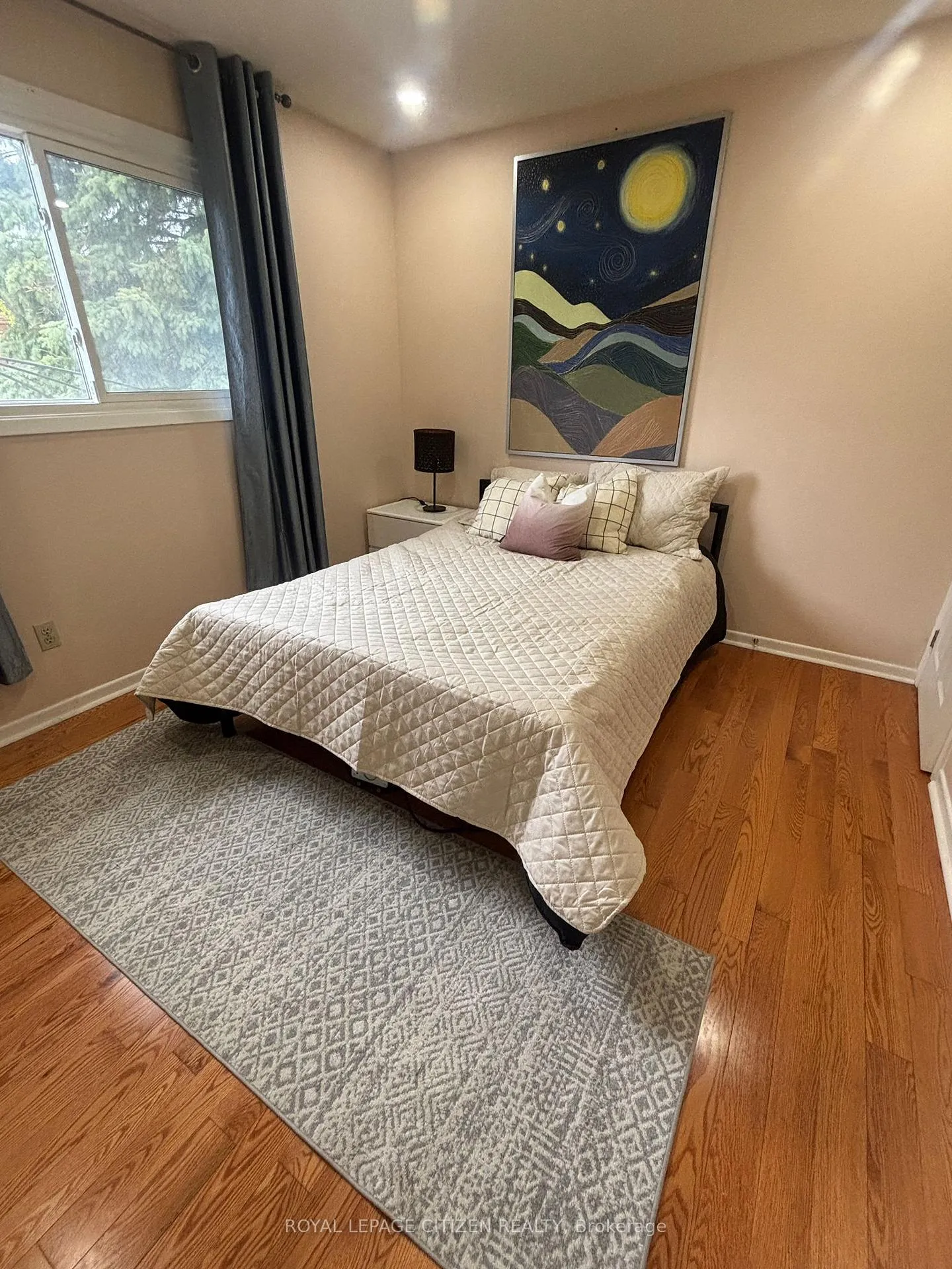 Photo 15 of 229 Glen Hill Drive, Whitby, Blue Grass Meadows — HOMEH