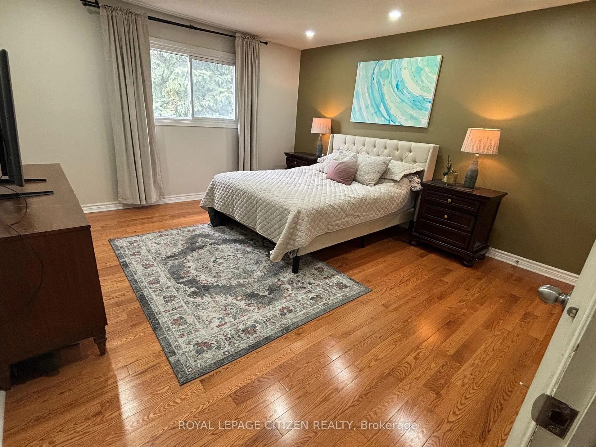 Photo 16 of 229 Glen Hill Drive, Whitby, Blue Grass Meadows — HOMEH