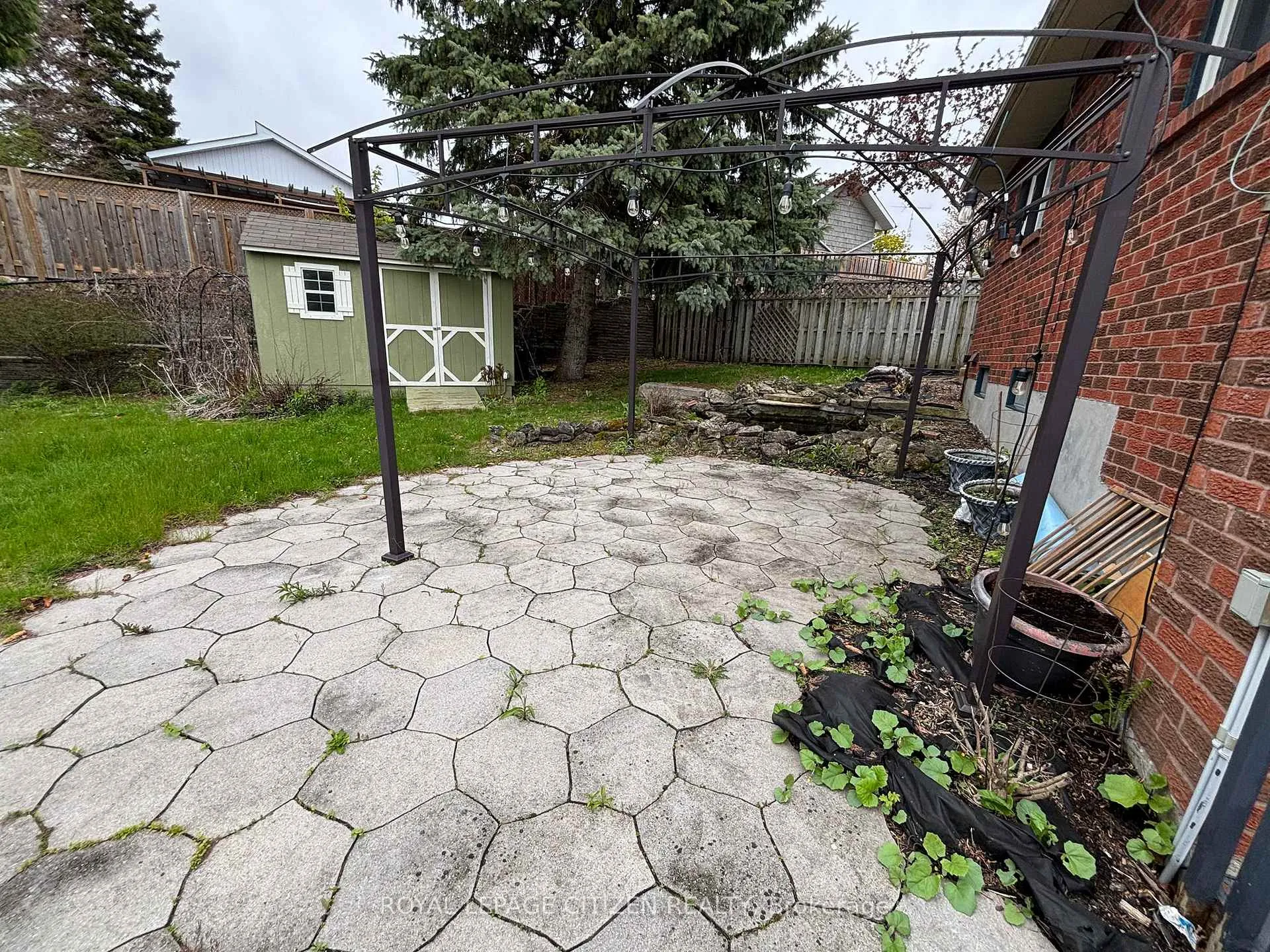 Photo 20 of 229 Glen Hill Drive, Whitby, Blue Grass Meadows — HOMEH