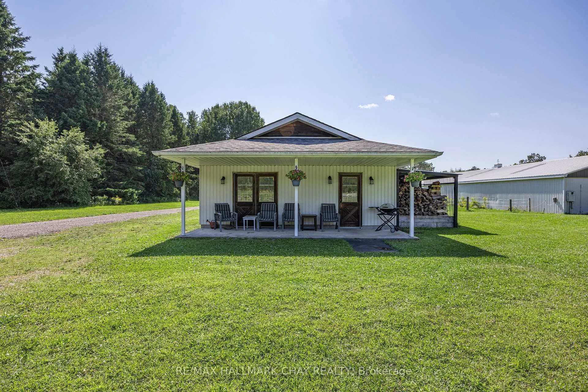 Photo 20 of 1398 Old Second Road N, Springwater, Rural Springwater — HOMEH