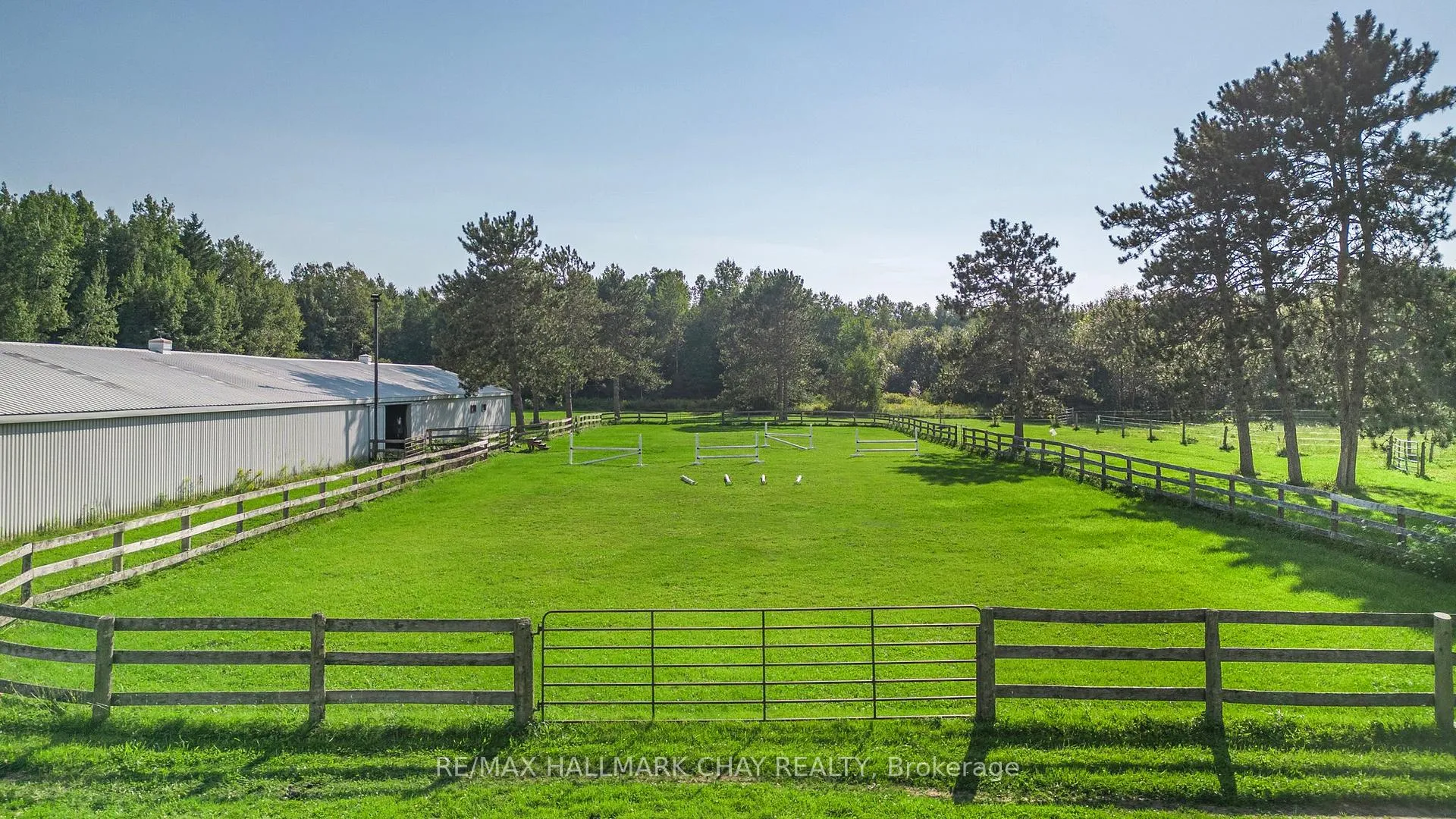 Photo 38 of 1398 Old Second Road N, Springwater, Rural Springwater — HOMEH