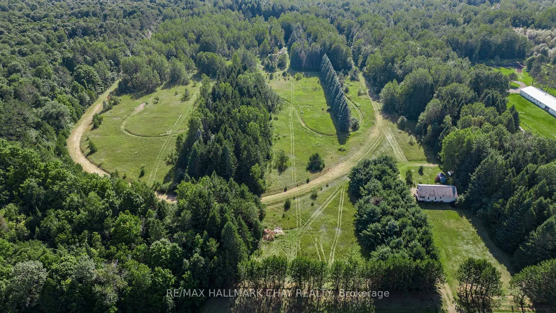 Photo 40 of 1398 Old Second Road N, Springwater, Rural Springwater — HOMEH