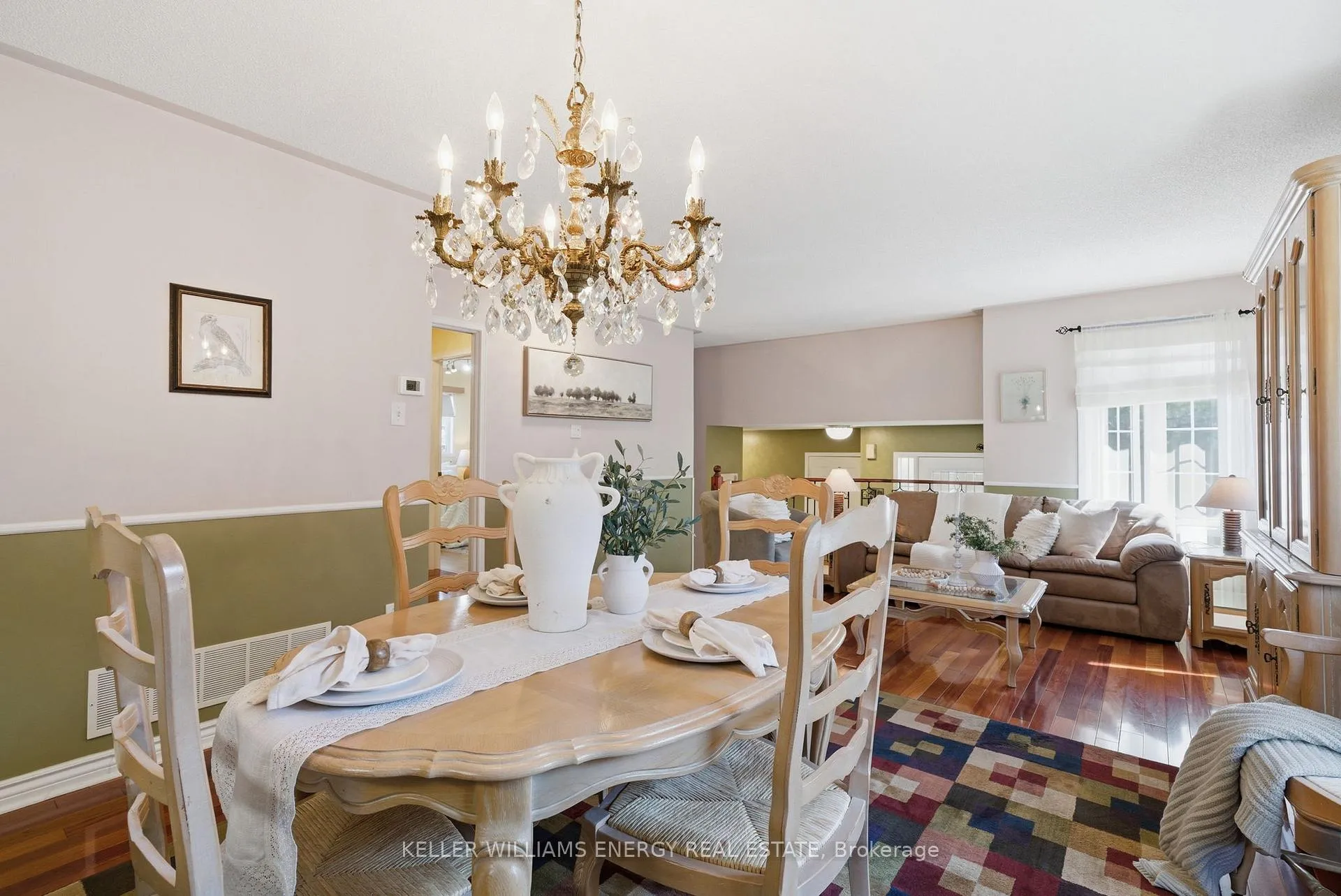 Photo 9 of 1075 Ridgemount Boulevard, Oshawa, Pinecrest — HOMEH