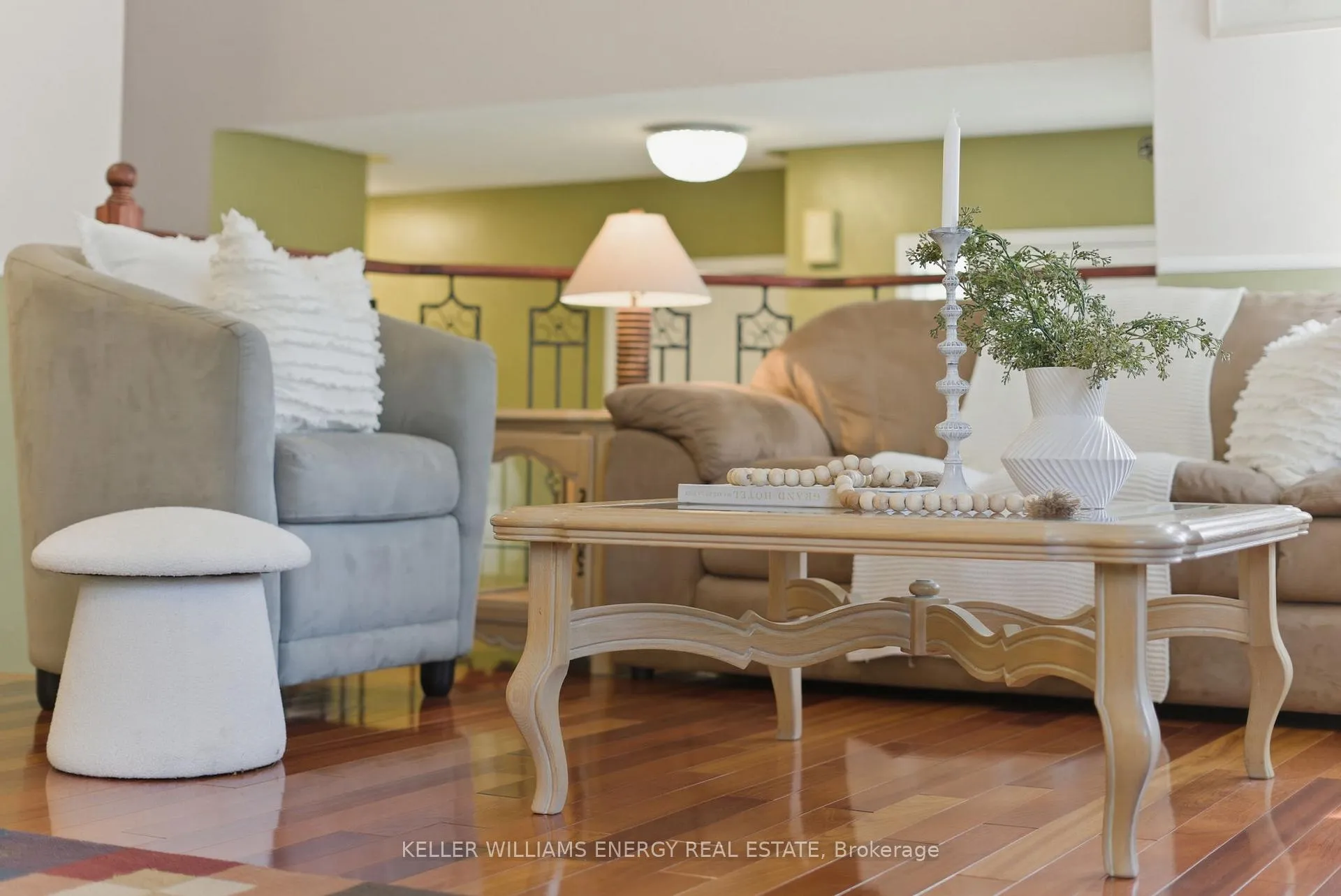 Photo 12 of 1075 Ridgemount Boulevard, Oshawa, Pinecrest — HOMEH