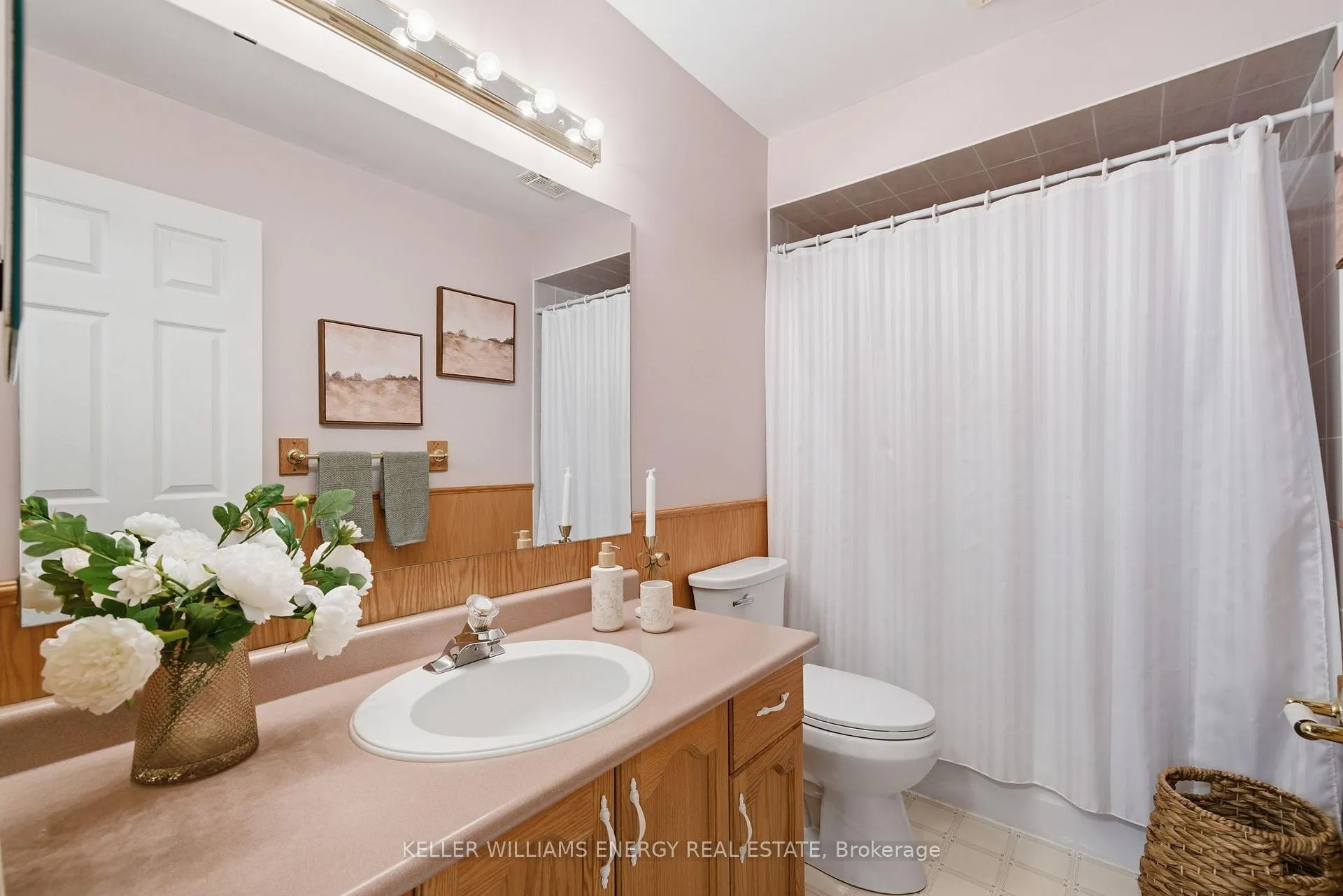 Photo 18 of 1075 Ridgemount Boulevard, Oshawa, Pinecrest — HOMEH