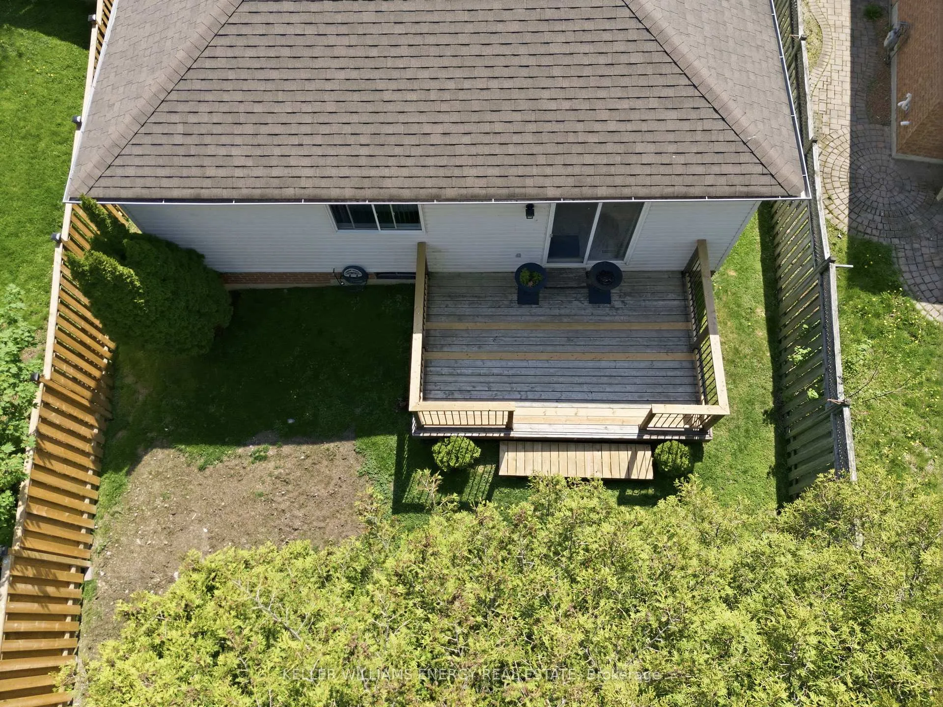 Photo 33 of 1075 Ridgemount Boulevard, Oshawa, Pinecrest — HOMEH