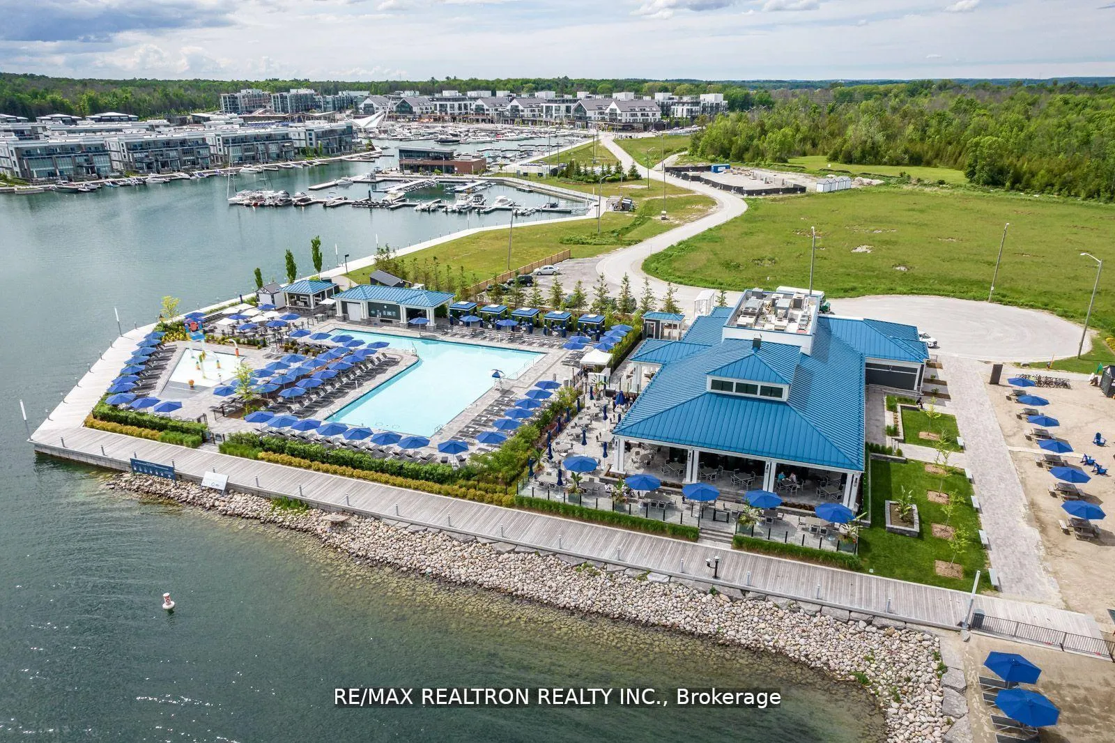 Photo 24 of Unit 52, 261 Broward Way, Innisfil, Rural Innisfil — HOMEH