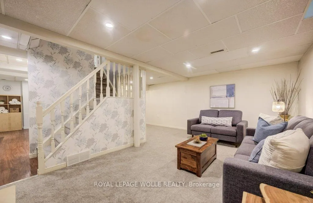 Photo 27 of 106 Parkland Crescent, Waterloo — HOMEH