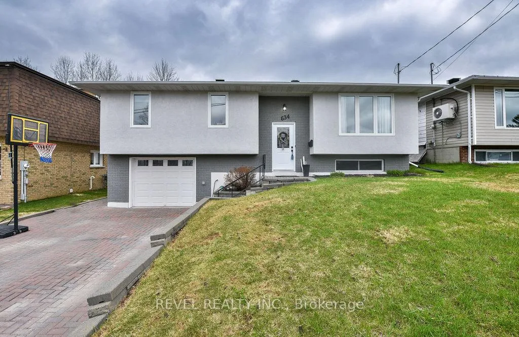 Photo 1 of 634 Tamarack Street, Timmins, TNE - North — HOMEH