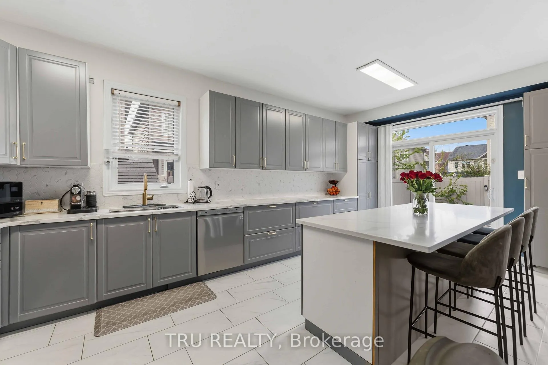 Photo 15 of 3451 River Run Avenue, Ottawa, Barrhaven - Half Moon Bay — HOMEH