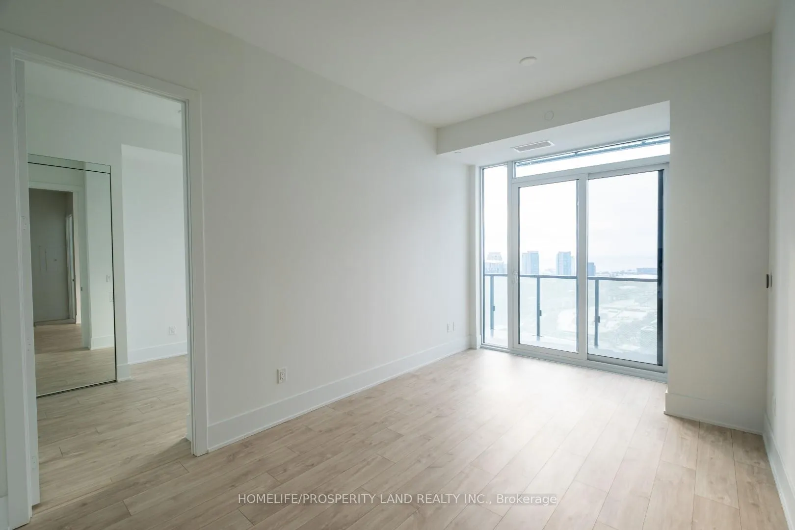 Photo 5 of Unit 2801, 470 Front Street W, Toronto, Waterfront Communities — HOMEH