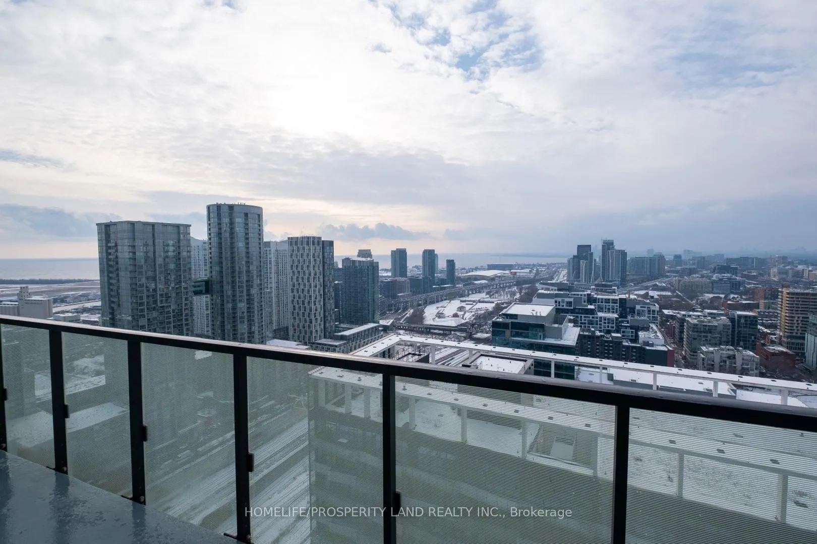Photo 10 of Unit 2801, 470 Front Street W, Toronto, Waterfront Communities — HOMEH