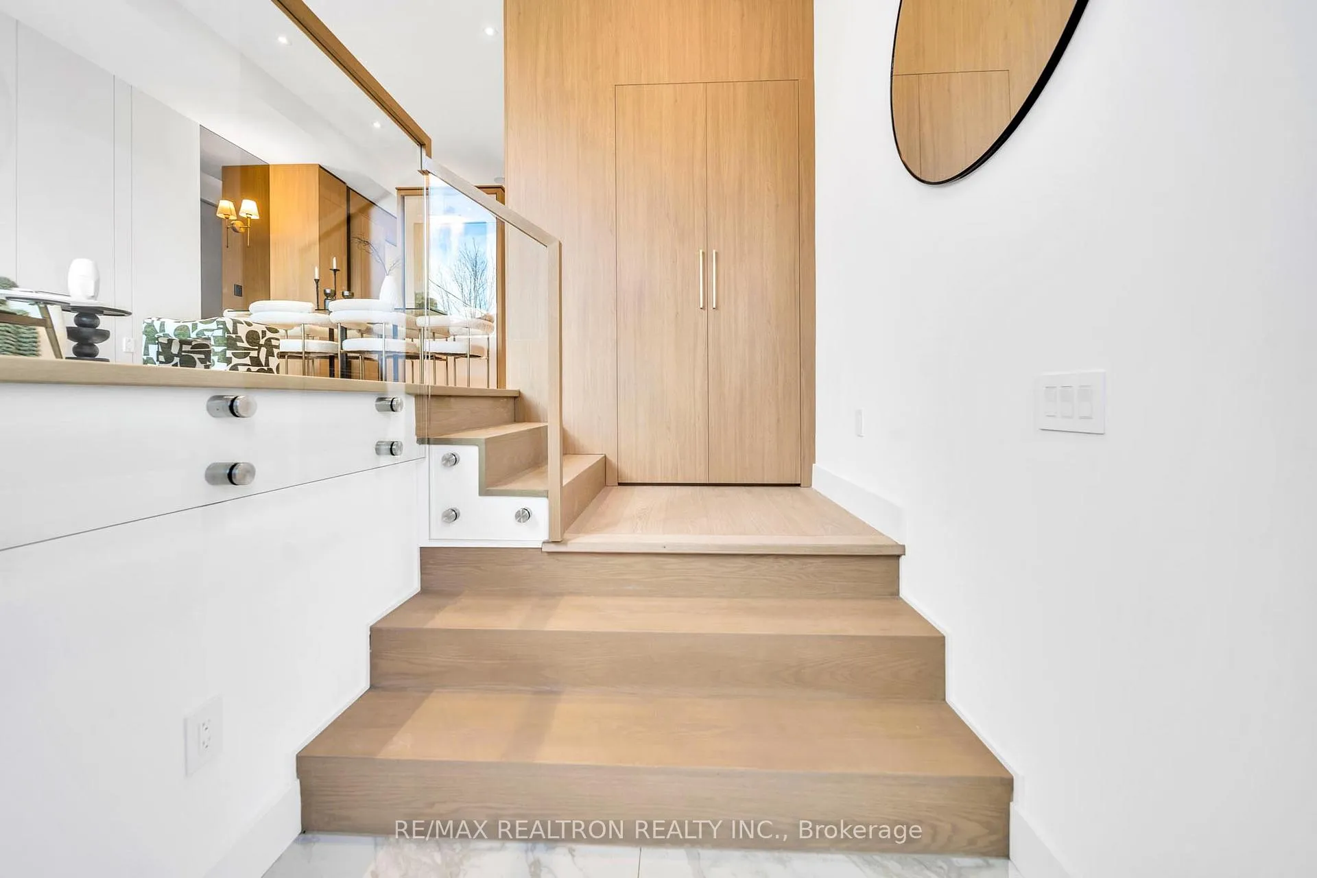 Photo 3 of 315 Arlington Avenue, Toronto, Humewood-Cedarvale — HOMEH