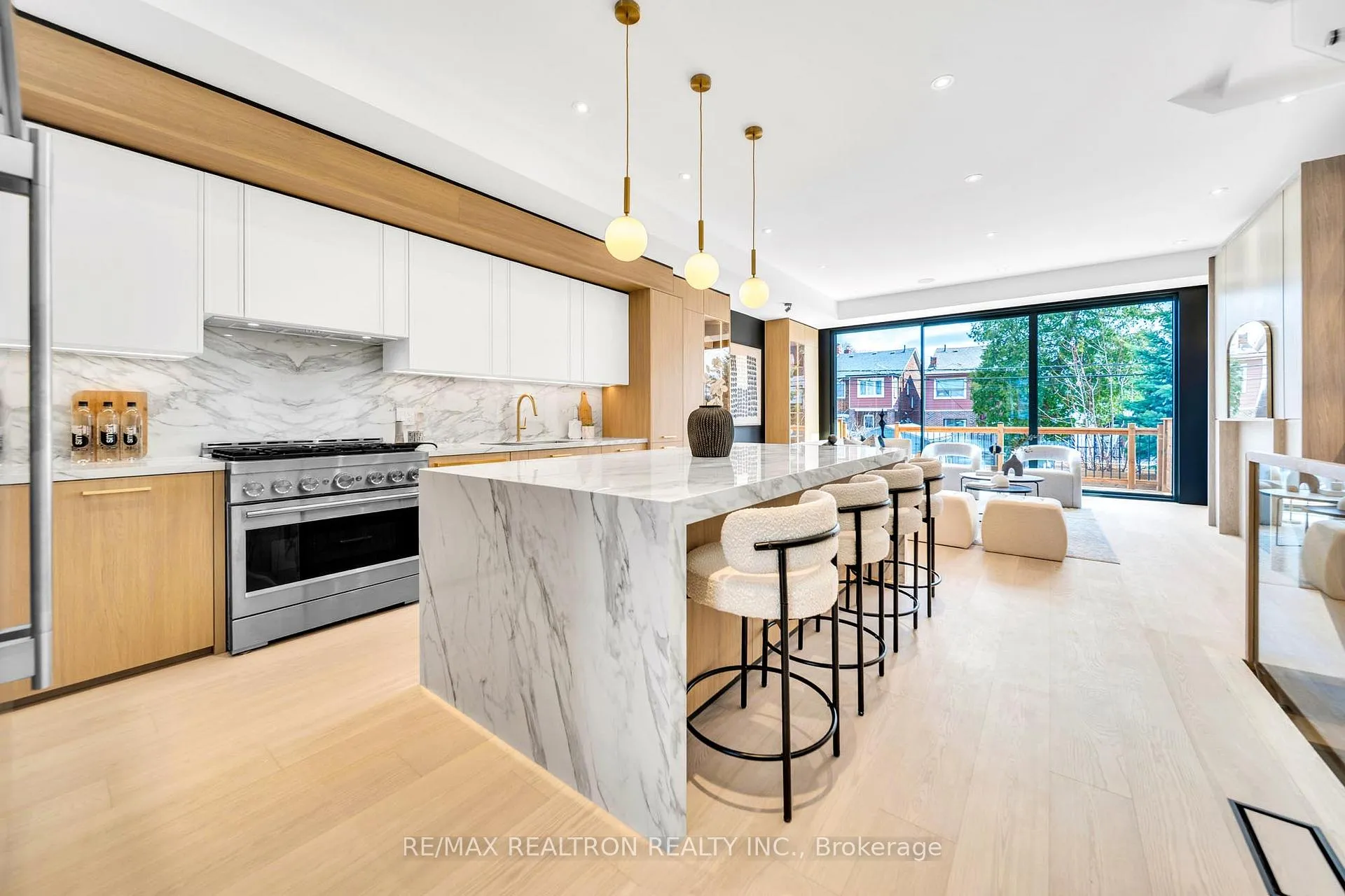 Photo 11 of 315 Arlington Avenue, Toronto, Humewood-Cedarvale — HOMEH