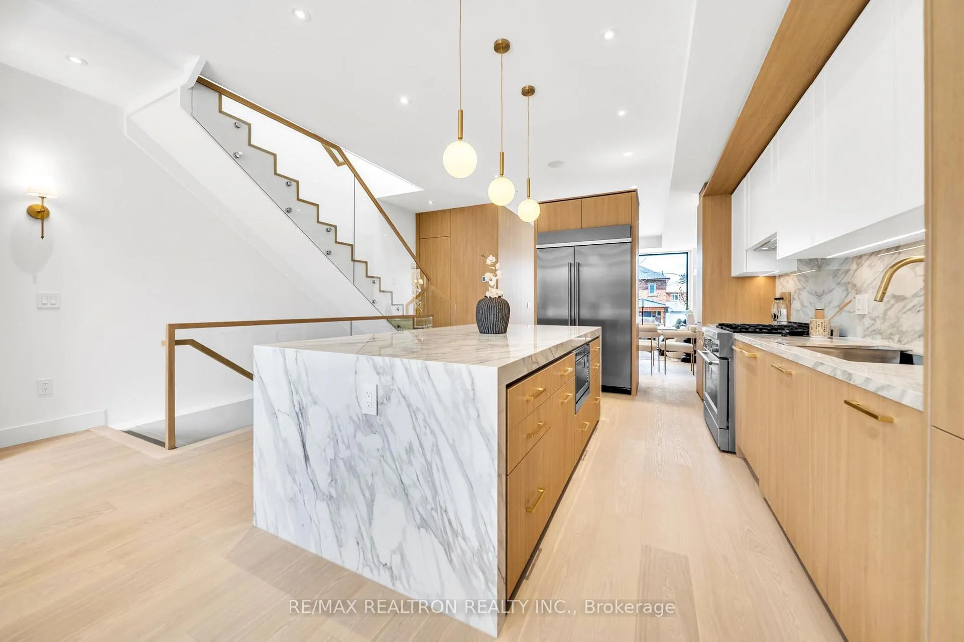 Photo 13 of 315 Arlington Avenue, Toronto, Humewood-Cedarvale — HOMEH