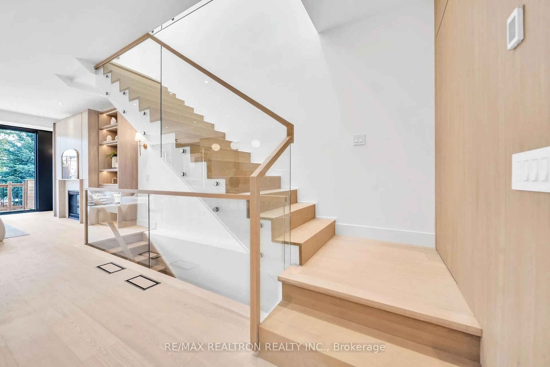 Photo 20 of 315 Arlington Avenue, Toronto, Humewood-Cedarvale — HOMEH
