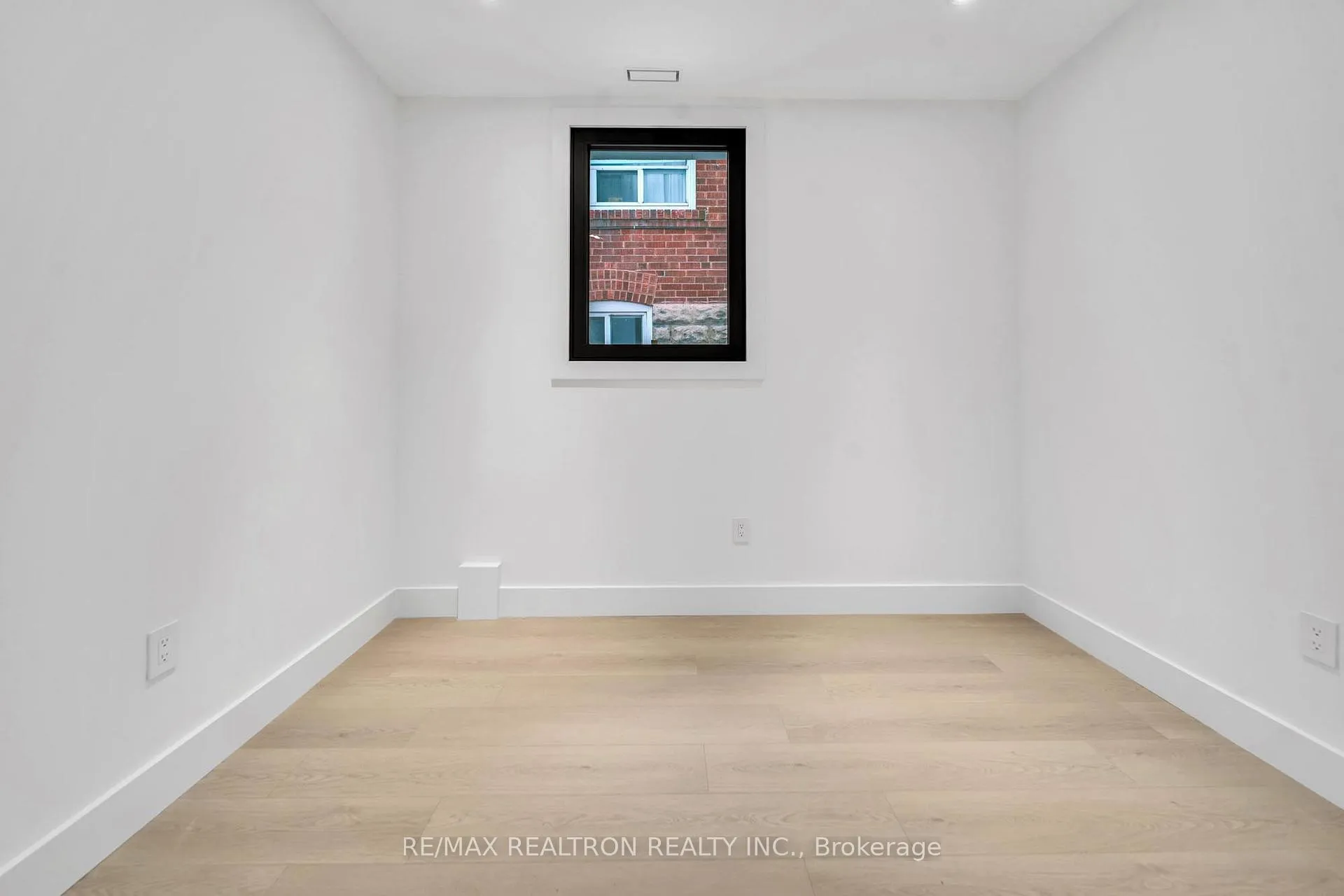 Photo 35 of 315 Arlington Avenue, Toronto, Humewood-Cedarvale — HOMEH