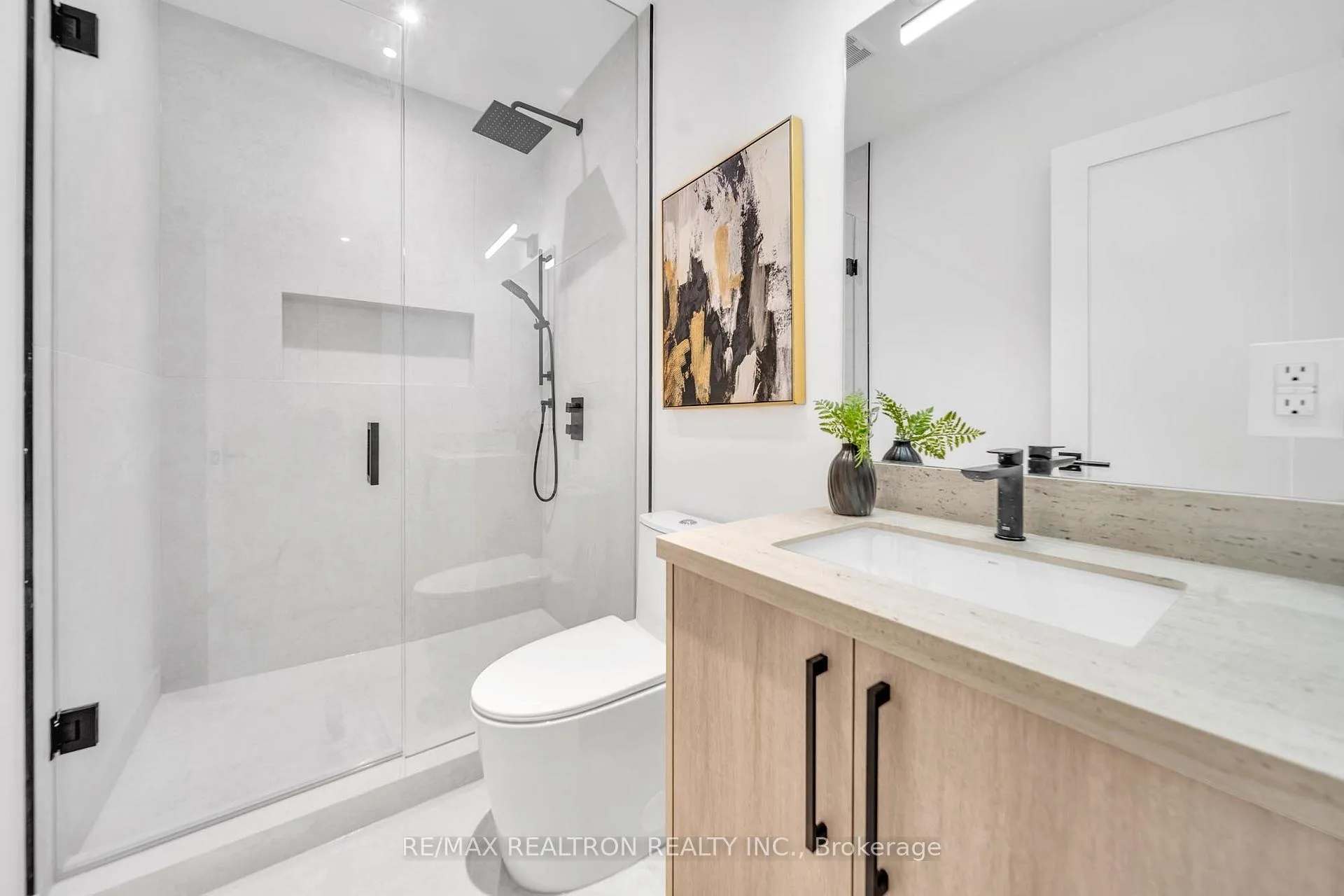 Photo 36 of 315 Arlington Avenue, Toronto, Humewood-Cedarvale — HOMEH