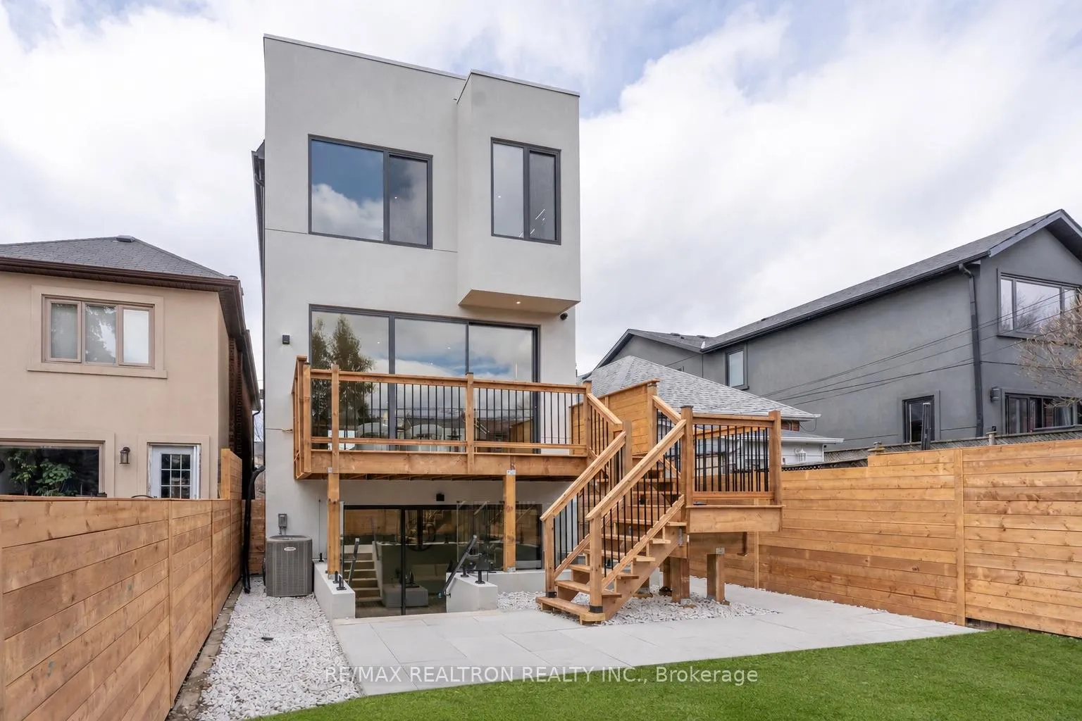 Photo 39 of 315 Arlington Avenue, Toronto, Humewood-Cedarvale — HOMEH