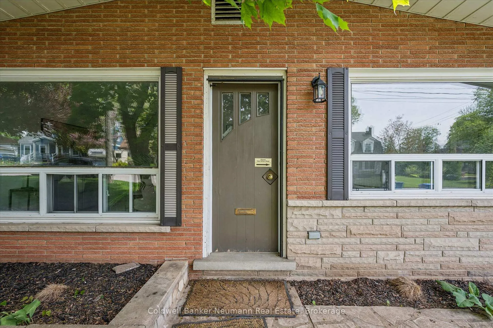 Photo 39 of 40 Fairview Boulevard, Guelph, Dovercliffe Park/Old University — HOMEH