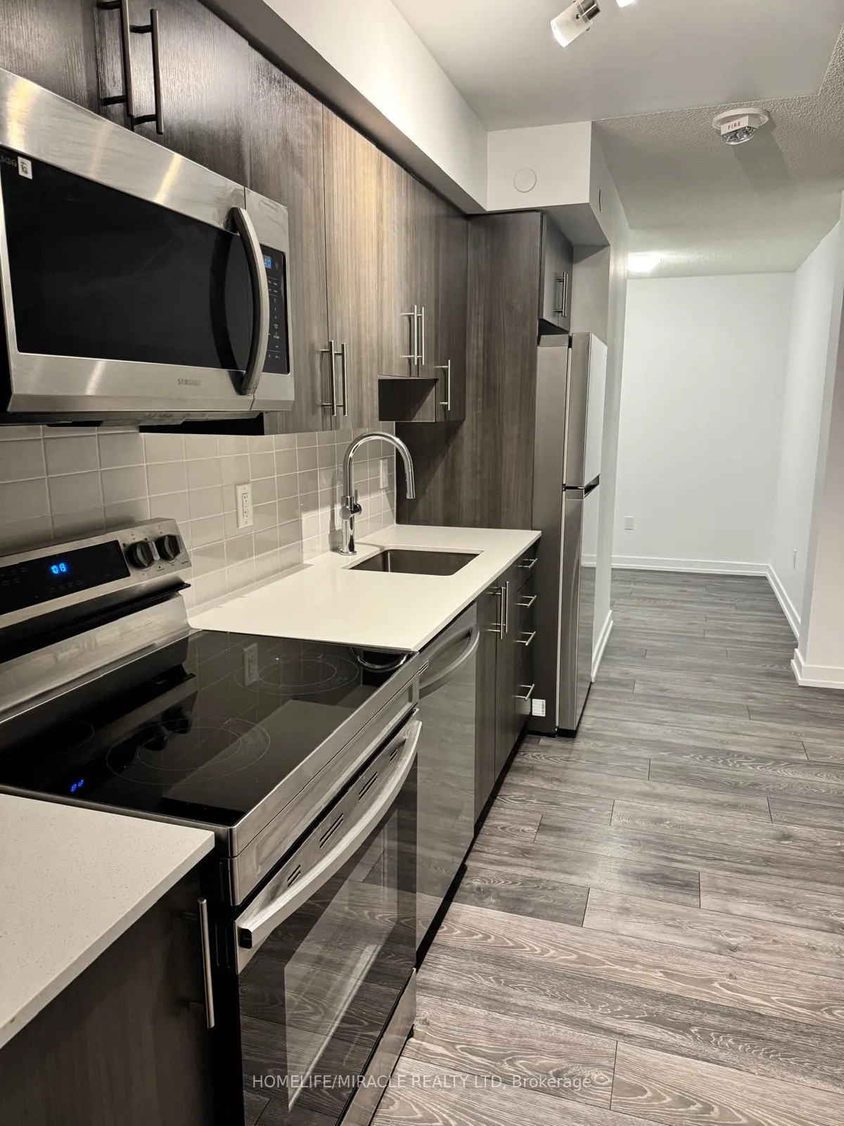 Photo 9 of Unit 1608, 1455 Celebration Drive, Pickering, Bay Ridges — HOMEH