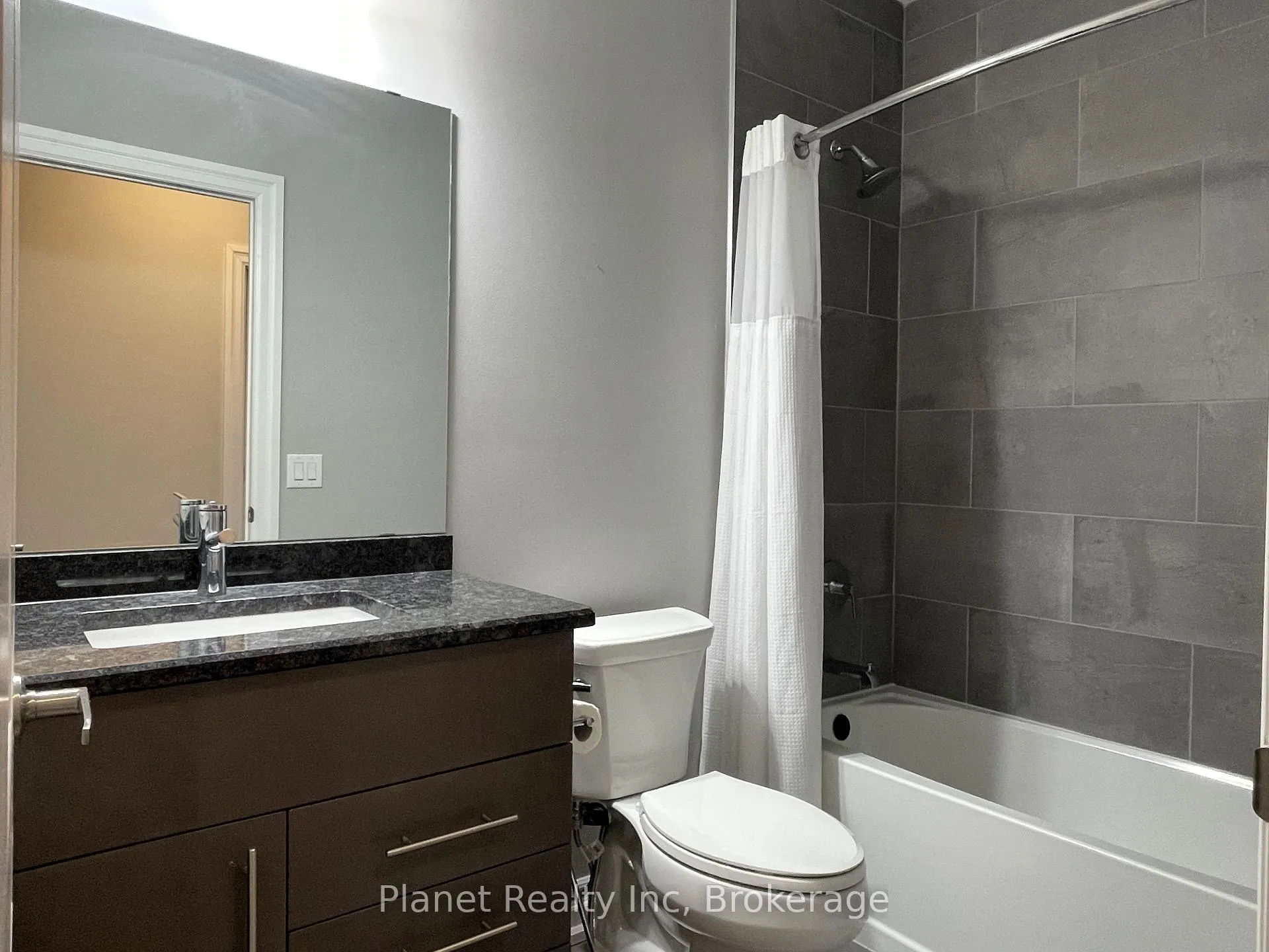 Photo 10 of Unit 806, 1878 Gordon Street, Guelph, Pineridge/Westminster Woods — HOMEH