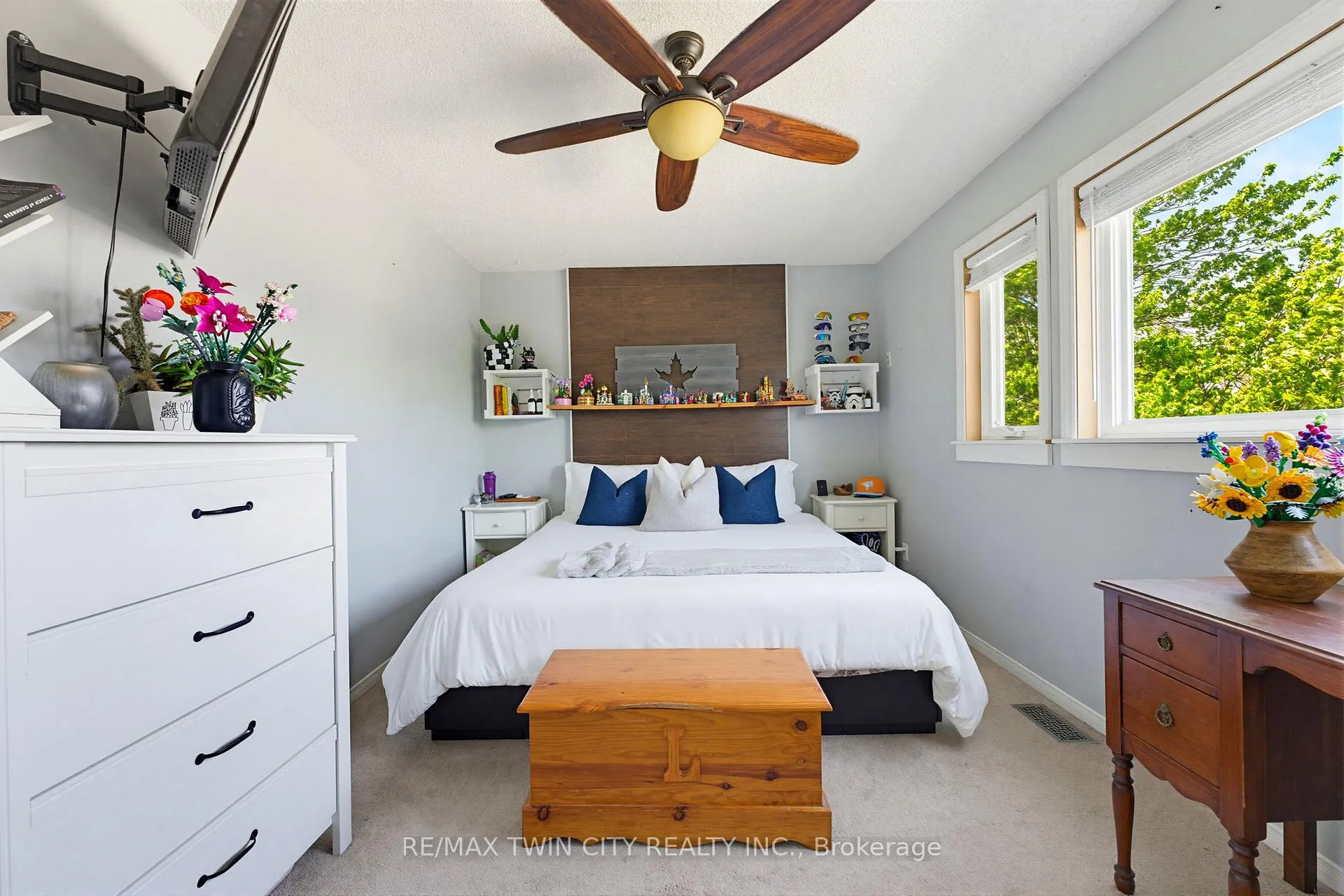 Photo 17 of 219 Inglis Street, North Dumfries — HOMEH